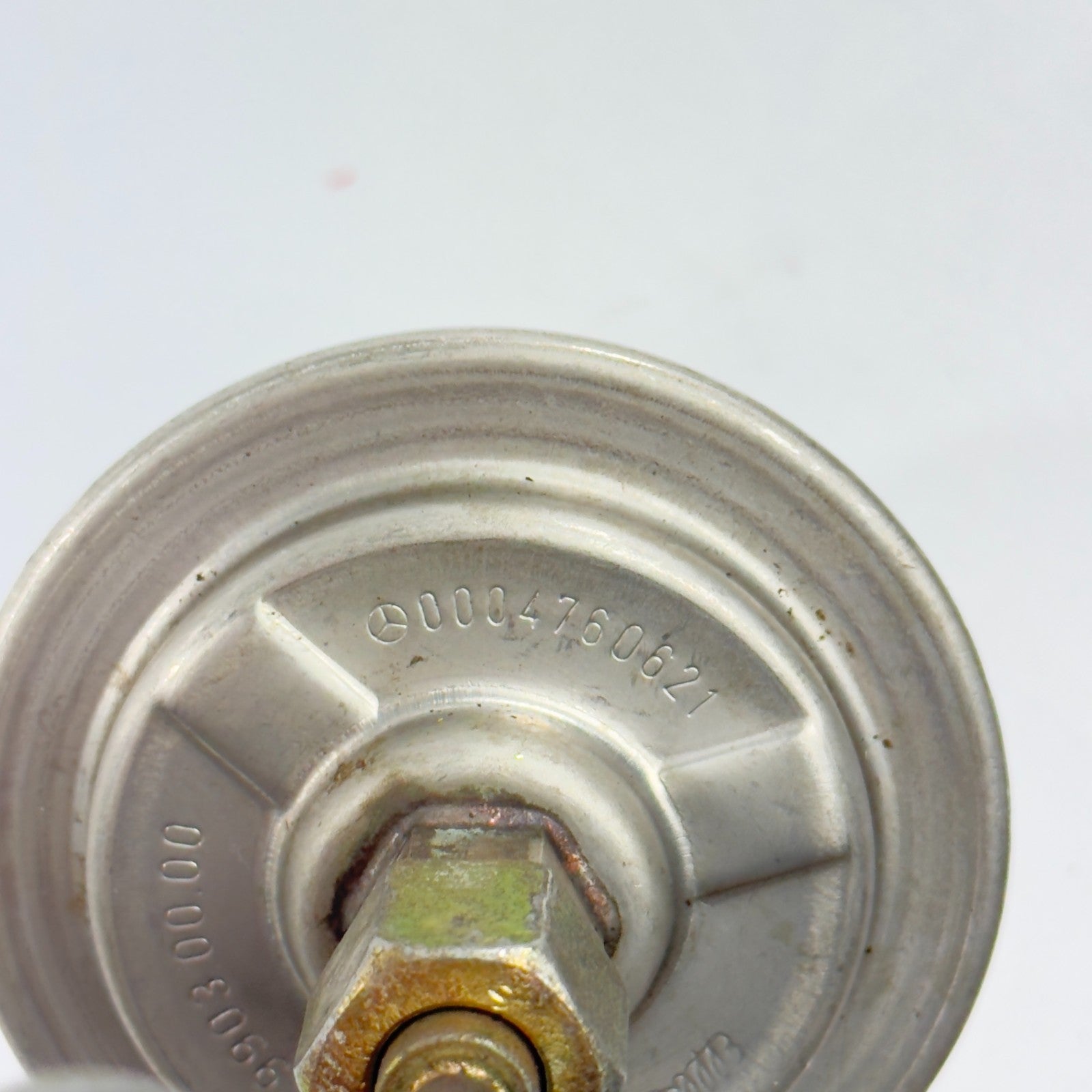 W201 W124 W126 Kraftstoffdruckspeicher 0004760621 – Bild 4