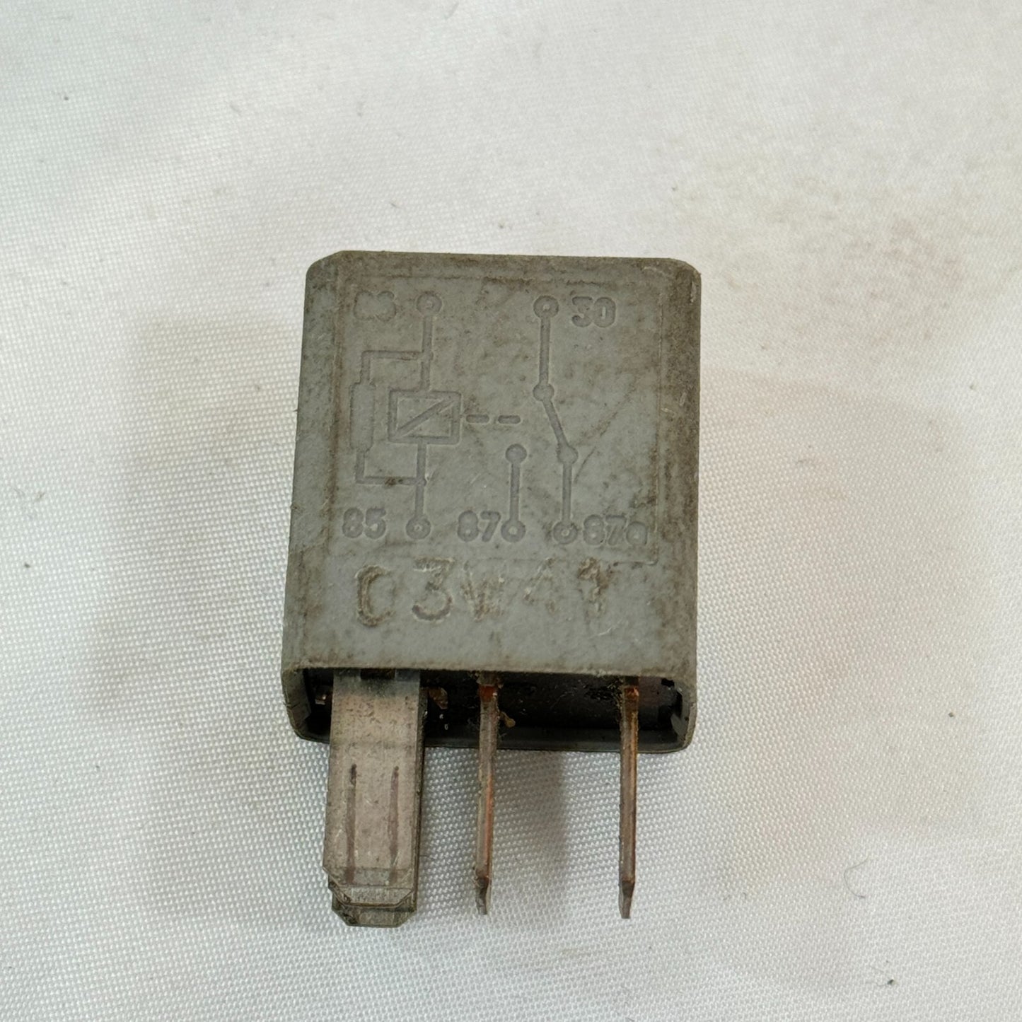Mercedes Hella Relais Arbeitsrelais A0045452905 – Bild 5