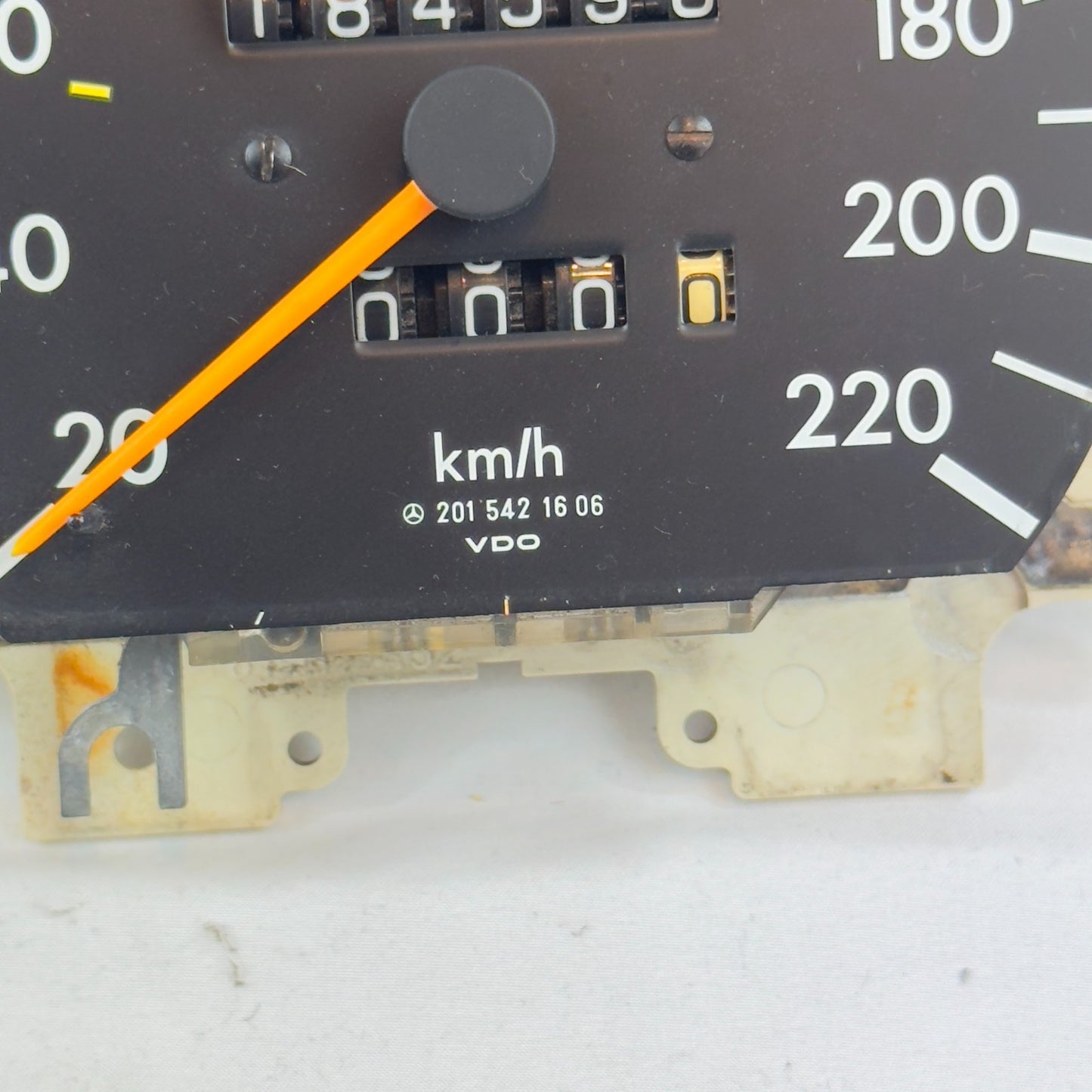 Mercedes W201 Tacho Tachometer 190 E 2.0 2.3 2.6 Benzin 20154216063