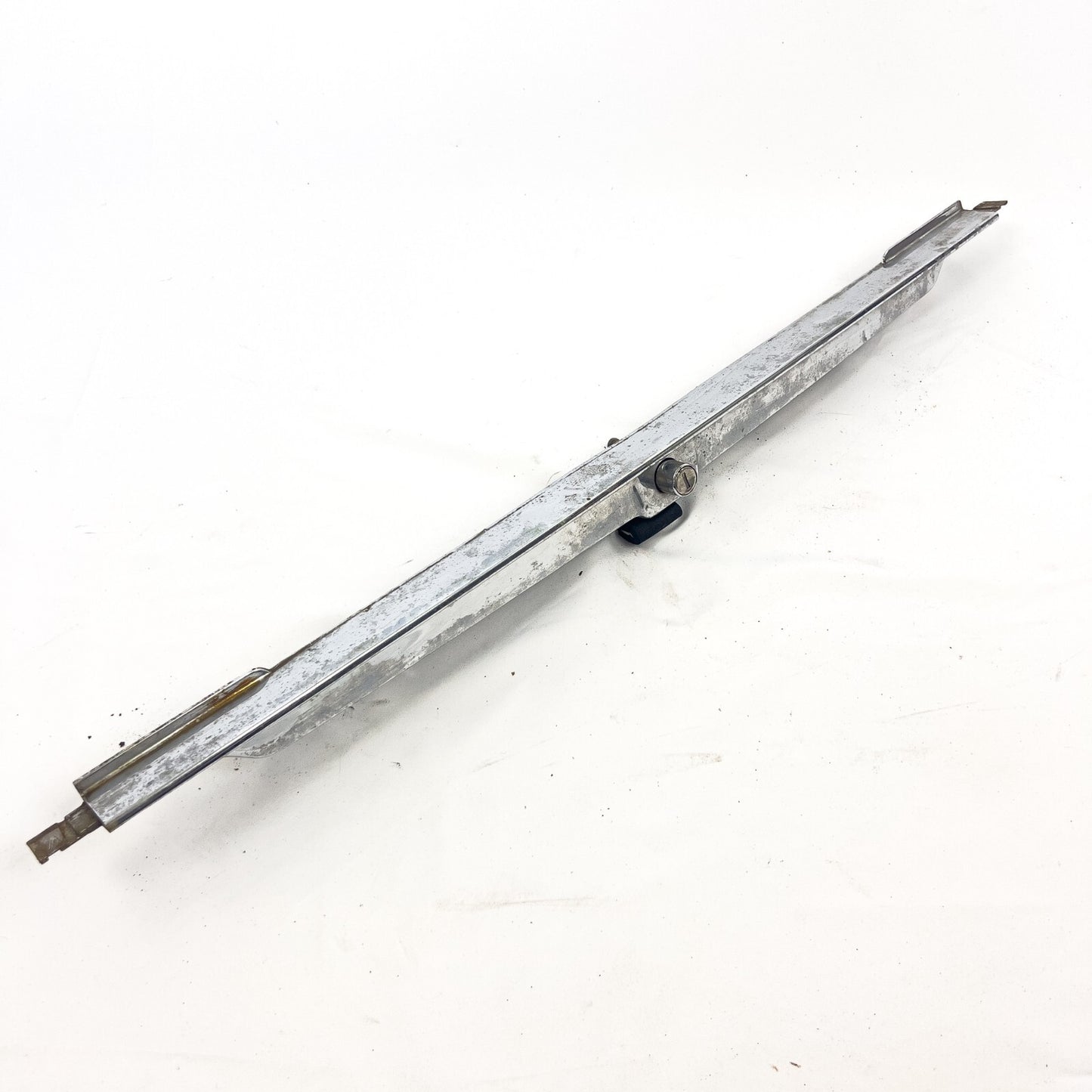 Mercedes Benz Griff Heckdeckel Zierstab Chromblende Heckklappe A1167580002 – Bild 1