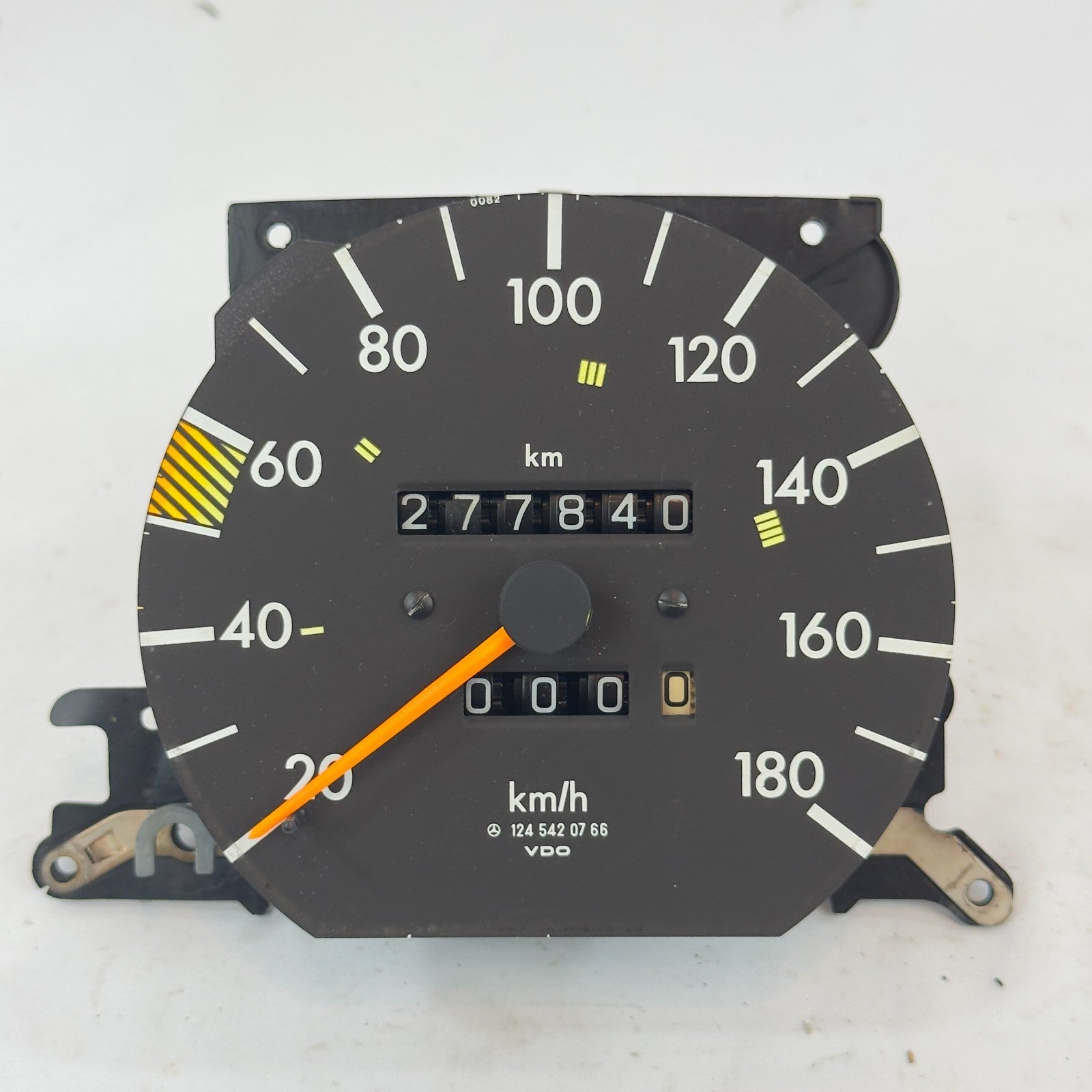 Mercedes W124 Tacho Tachometer Diesel E 200D 200TD 5 Gang VDO 180kmh 12454207660