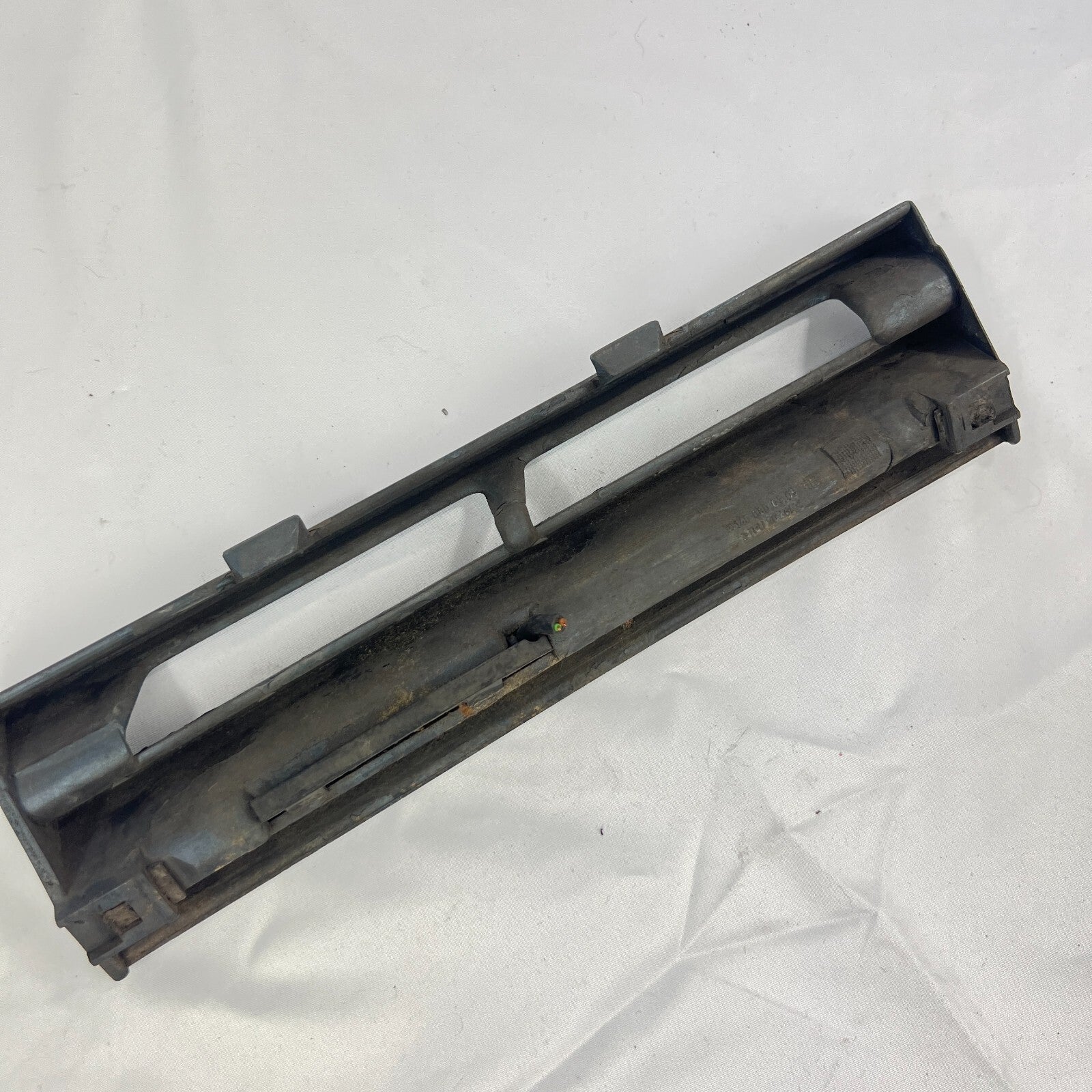 Rosette Abdeckklappe Abschleppbügel Blende Stoßstange A1408800305 MercedesBenz – Bild 5
