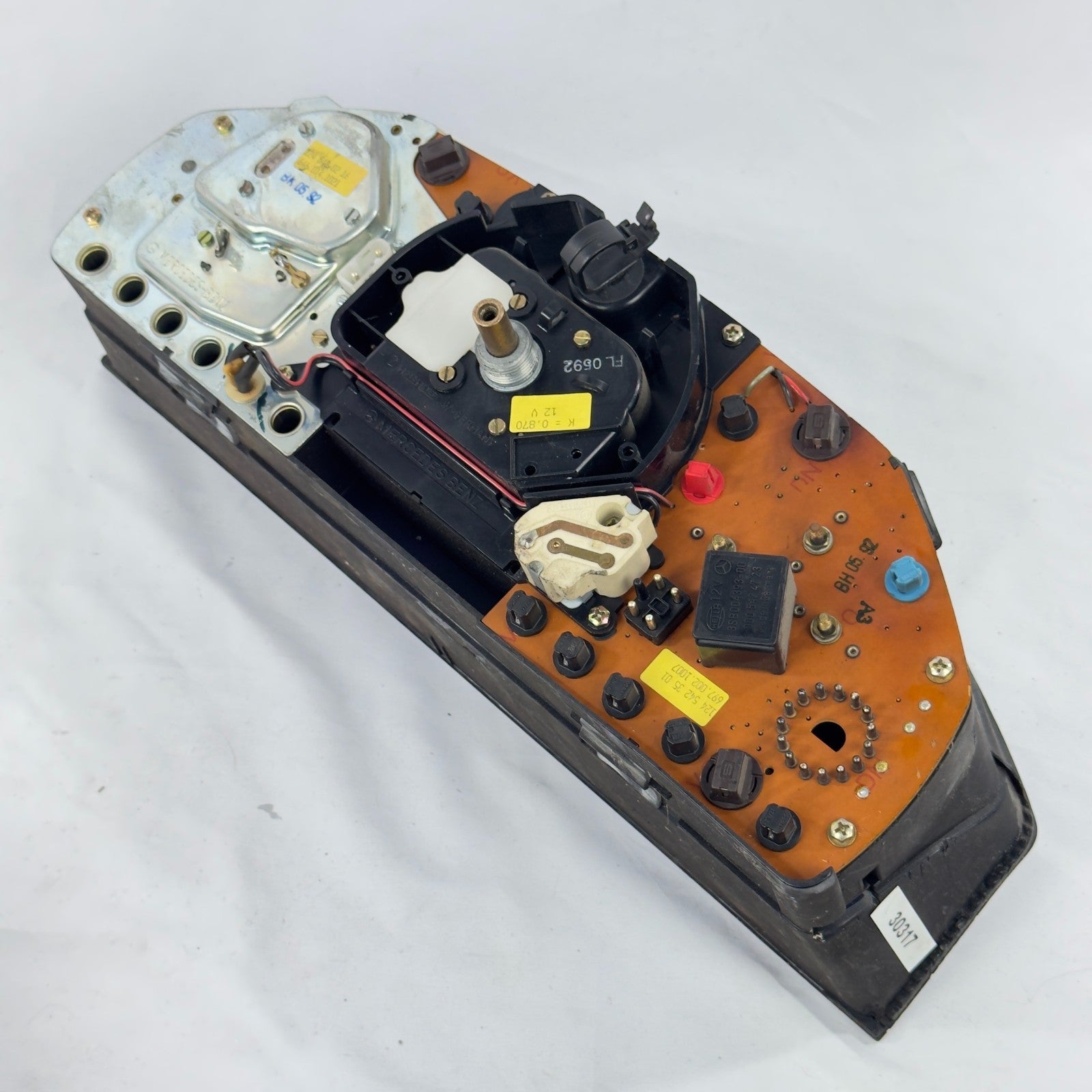 Mercedes W124 Tacho Kombiinstrument 250D 300TD 200kmh Diesel A12454219666