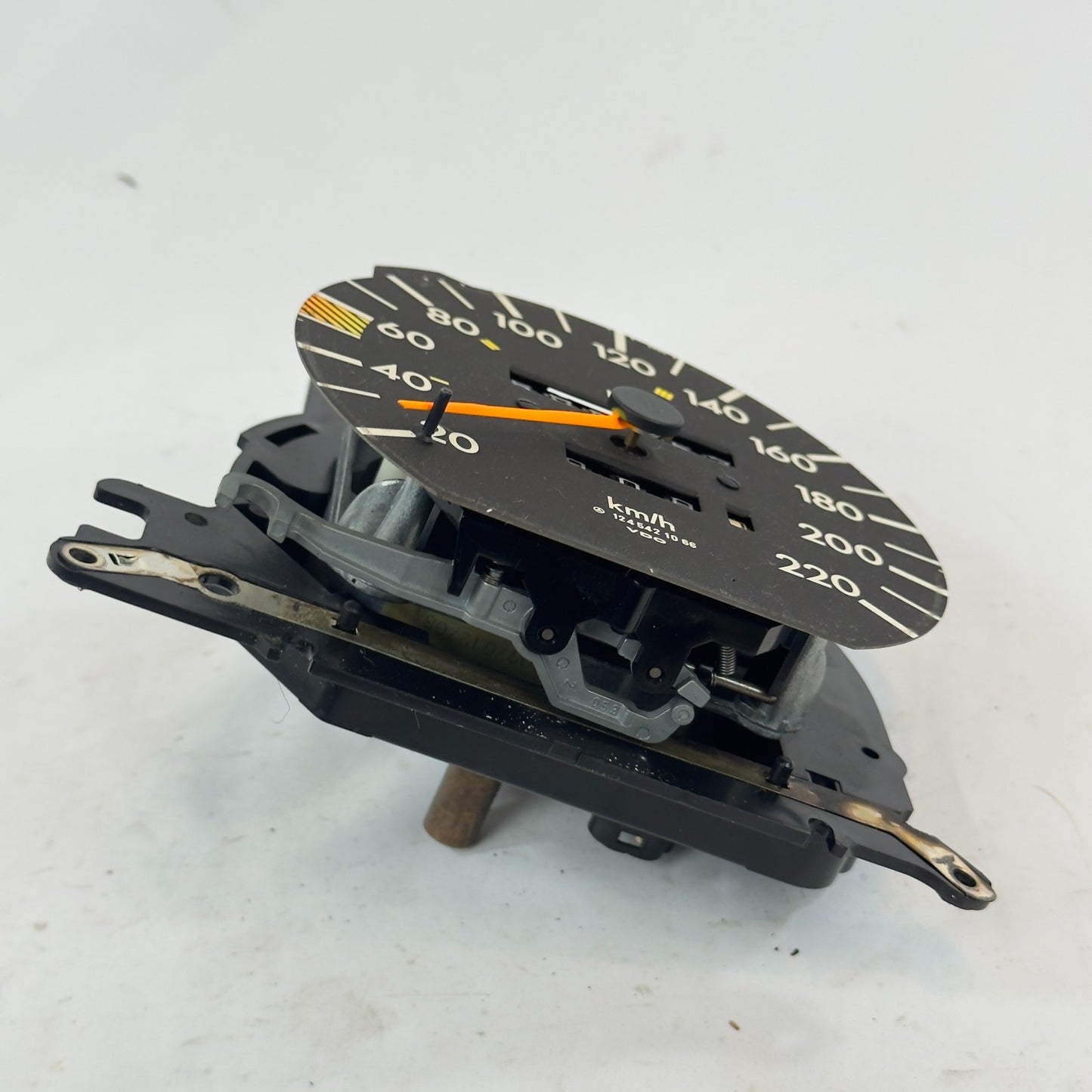 Mercedes W124 Tacho Tachometer 200 200TE 4 Gang 220kmh A12454210661