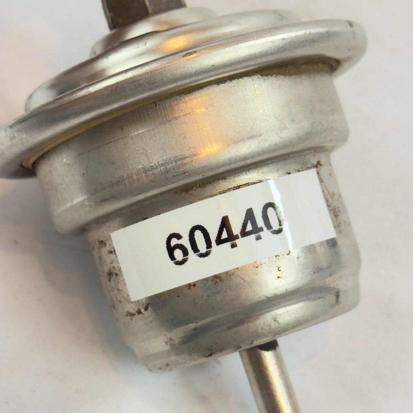 Mercedes W201 Kraftstoffdruckspeicher Druckspeicher W124 W126 107 129 0004760621 – Bild 7