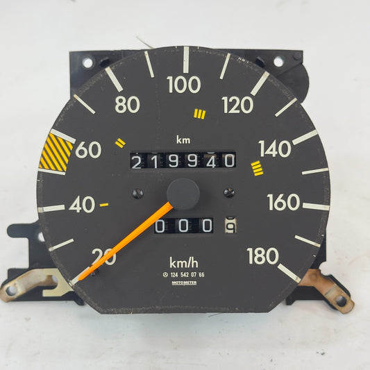 Mercedes W124 Tacho Tachometer Diesel E 200D 200TD 5 Gang VDO 180kmh 12454207660