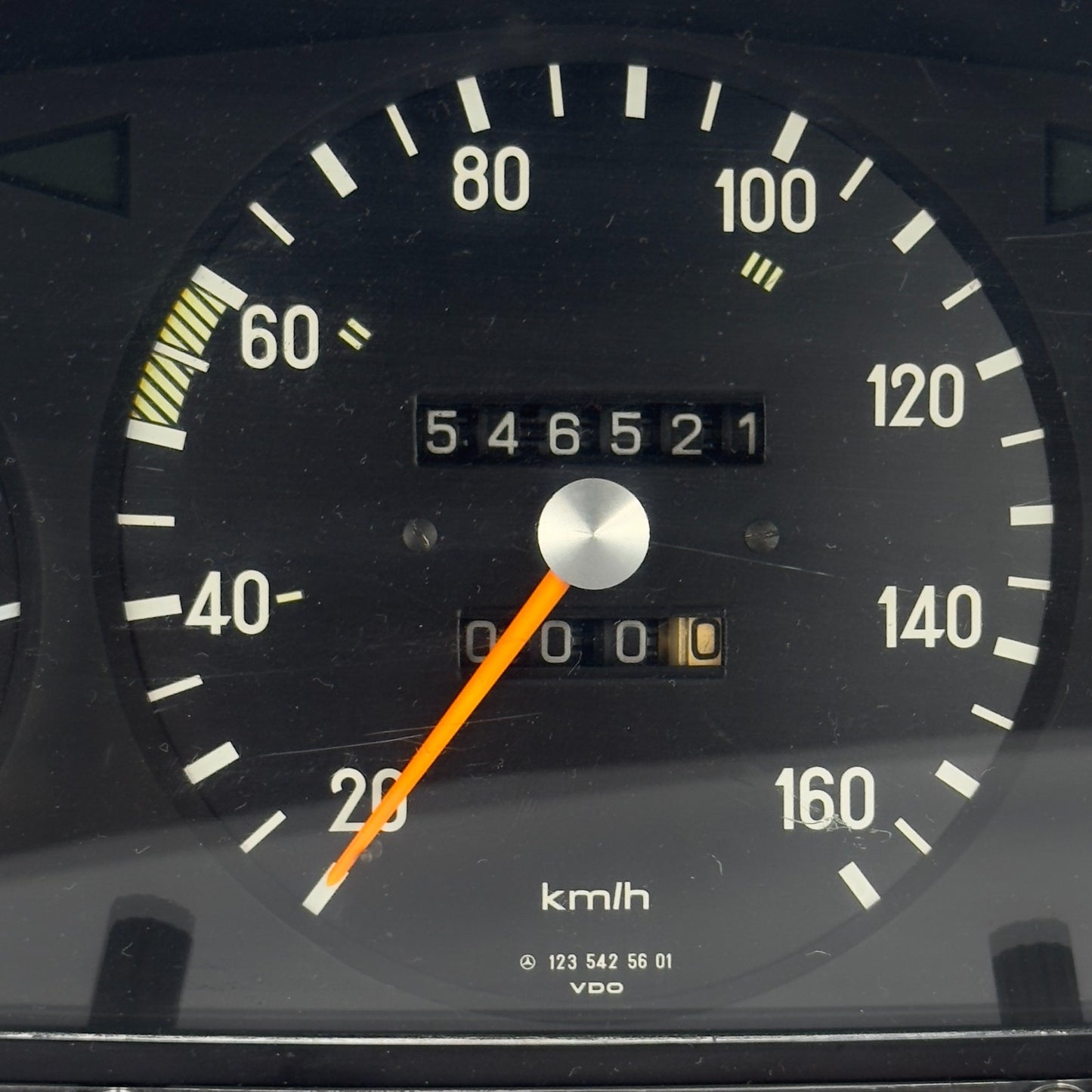 Mercedes W123 S123 T123 Tacho Kombiinstrument Uhr 160kmh VDO A12354256011