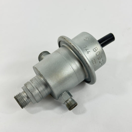 Bosch 0438161006 Druckregler KE-Jetronic 190E 2.3-16 – Bild 1