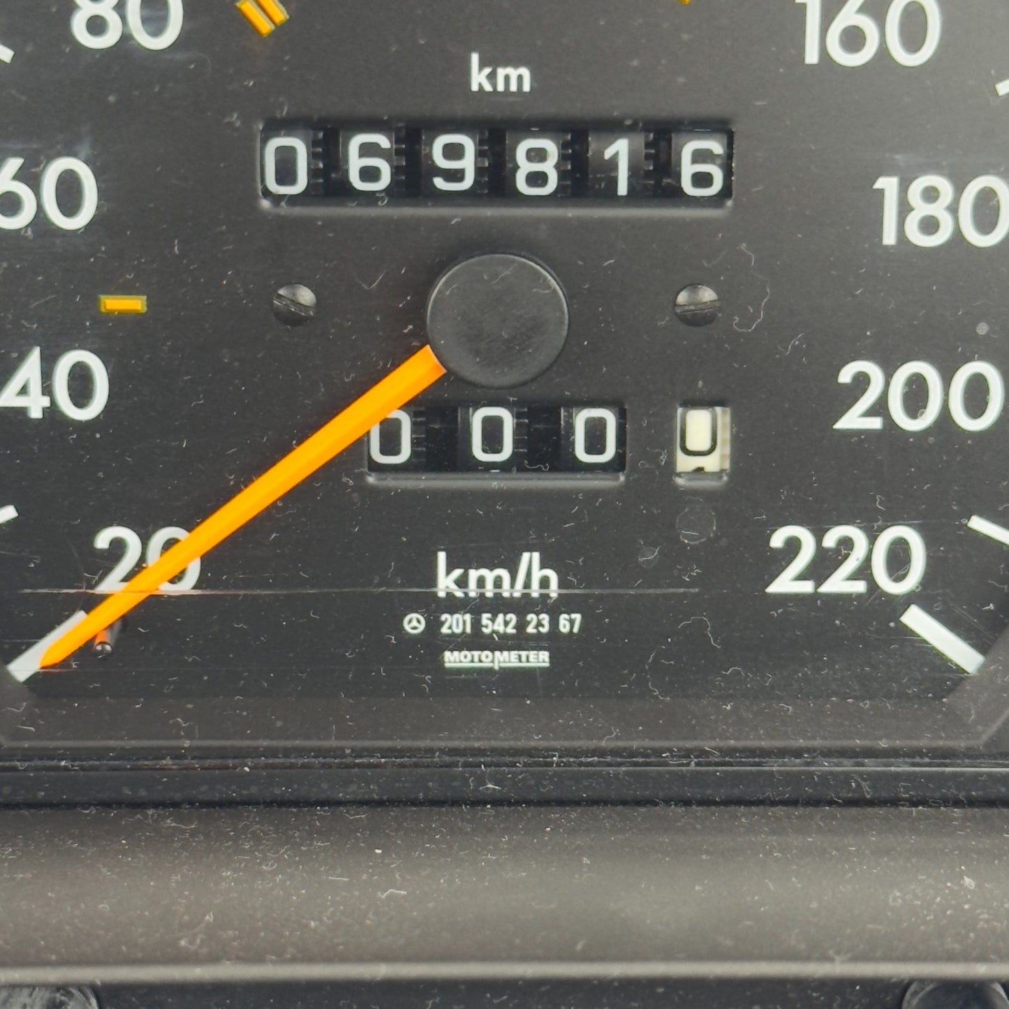 Mercedes W201 190E 1.8 Tacho Kombiinstrument 220kmh Uhr A2015422367 K=0,9004