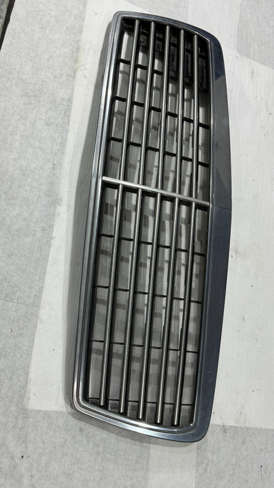 Mercedes Kühlergrill Frontgrill E Klasse W210 Original Elegance 2108800083 – Bild 2
