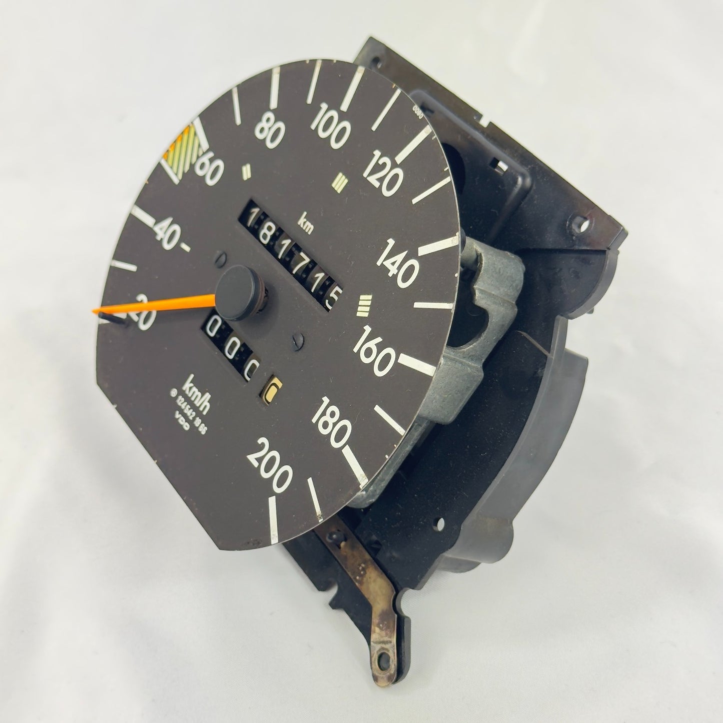 Mercedes W124 Tacho Tachometer Diesel E 250D 300TD 200kmh Diesel 12454219661