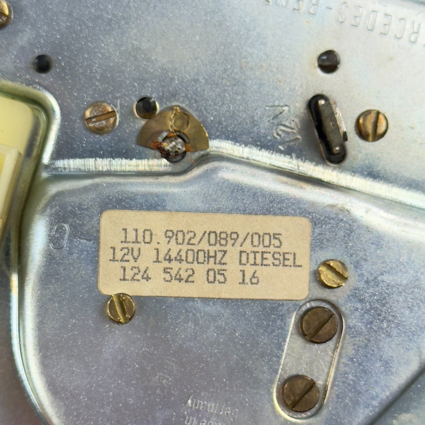 Mercedes W124 W463 Drehzahlmesser DZM Uhr Tacho Diesel 1245420516 Alle Modelle7