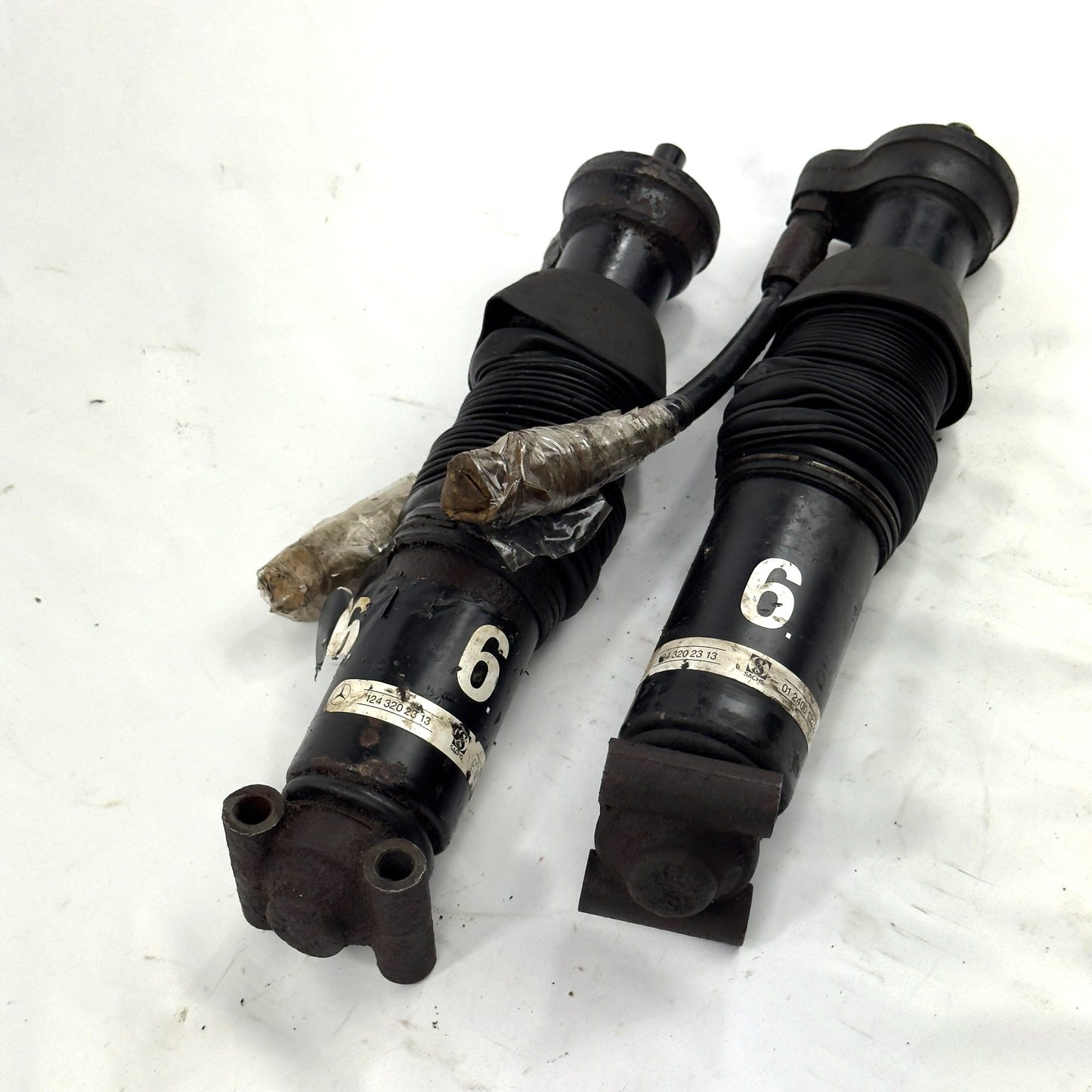 Mercedes W124 Federbein Niveau Stoßdämpfer Niveauregulierung 6 A1243202313 Sachs2