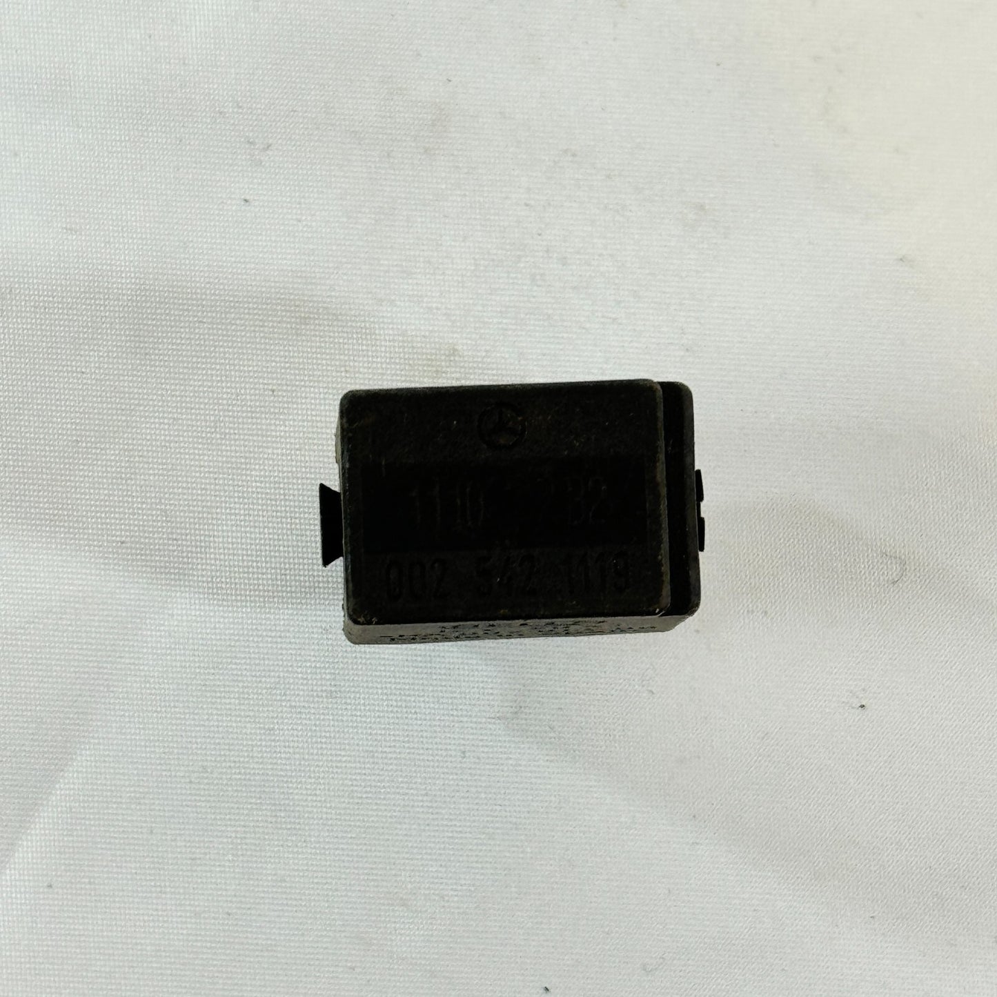 Mercedes-Benz Hella Relais A0025421119 – Bild 7