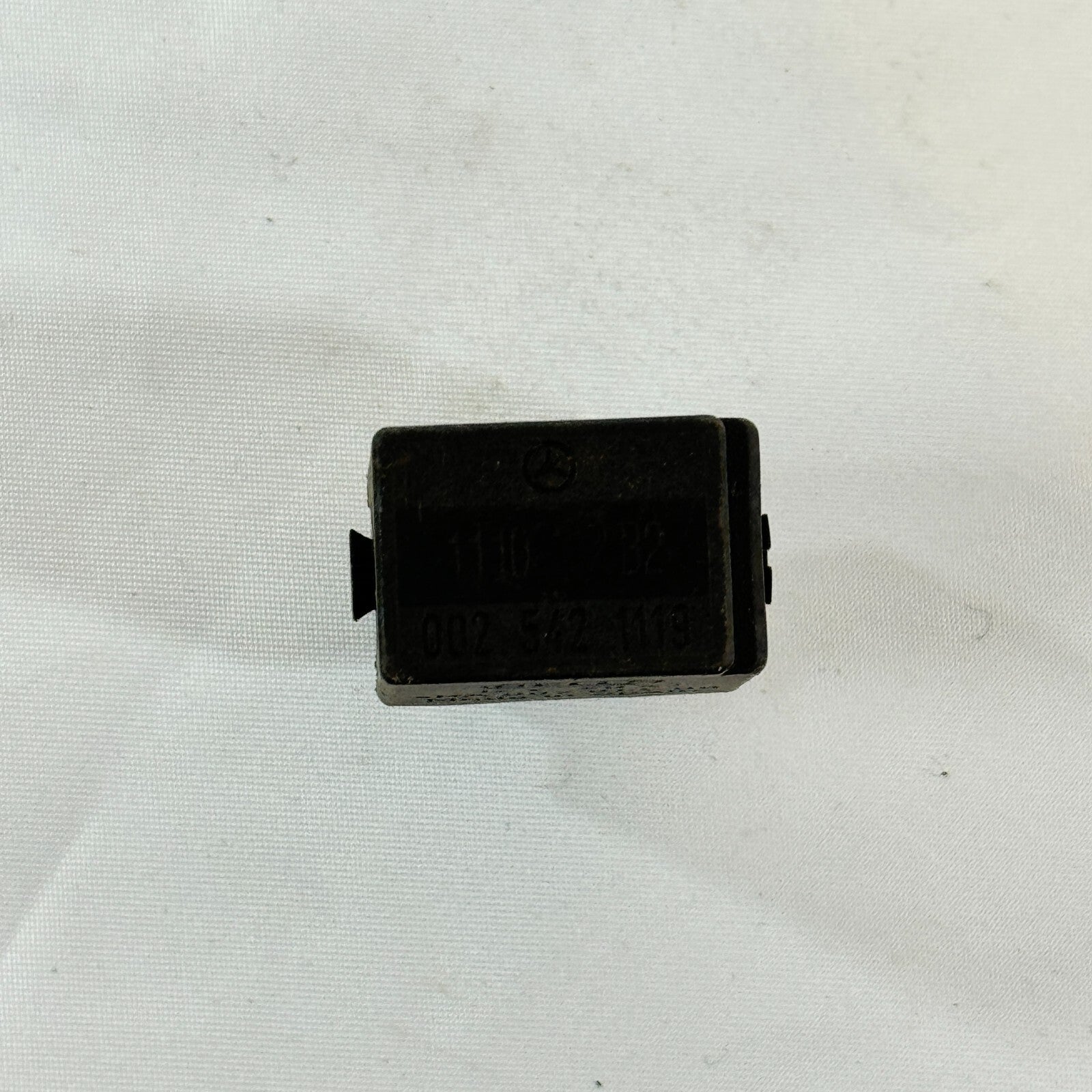 Mercedes-Benz Hella Relais A0025421119 – Bild 7