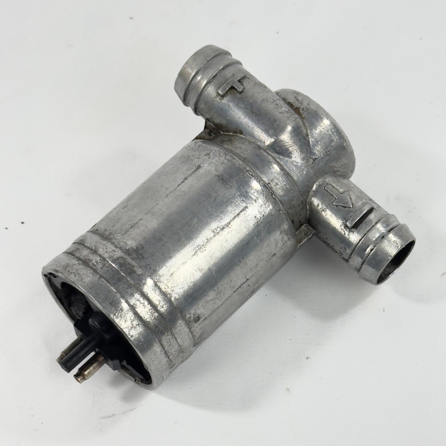 Mercedes W201 W124 Leerlaufsteller Leerlaufregler A0001412225 original Bosch0