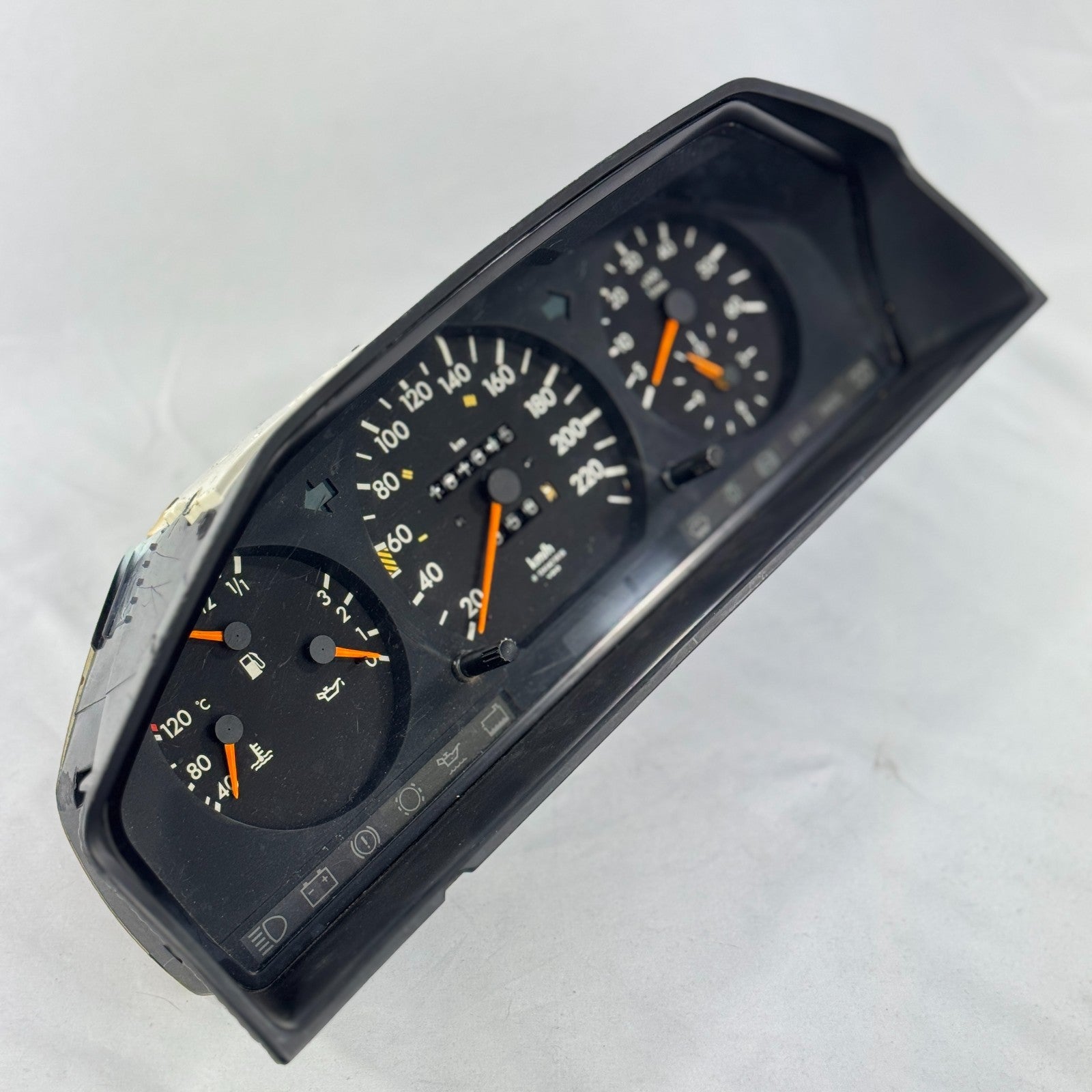 Mercedes W124 250DT 300DT Tacho 220kmh 4MATIC Diesel Kombiinstrument A12454258062