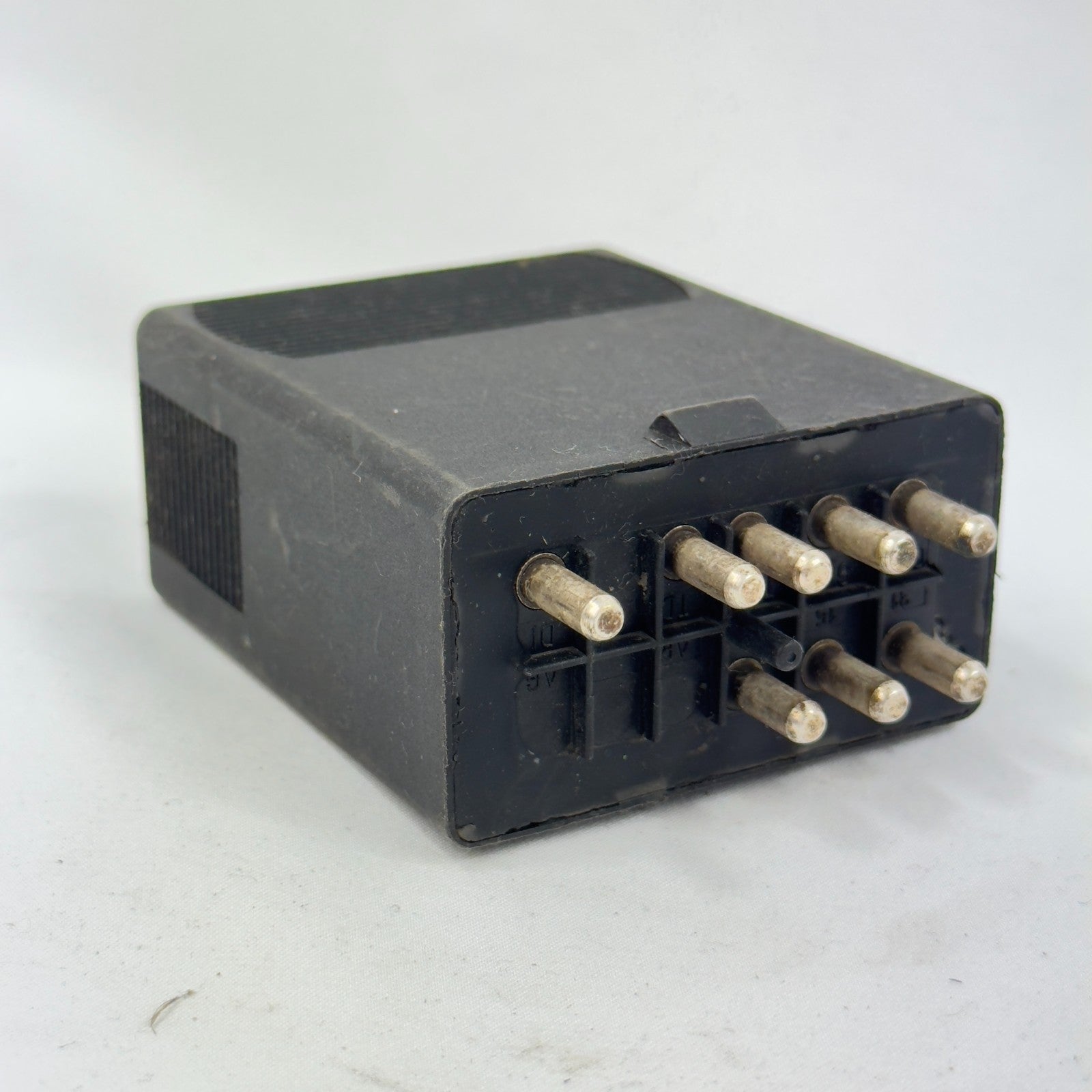 Mercedes W124 Steuergerät A0075459632 Elektrische Leerlaufregulierung ELR W4634