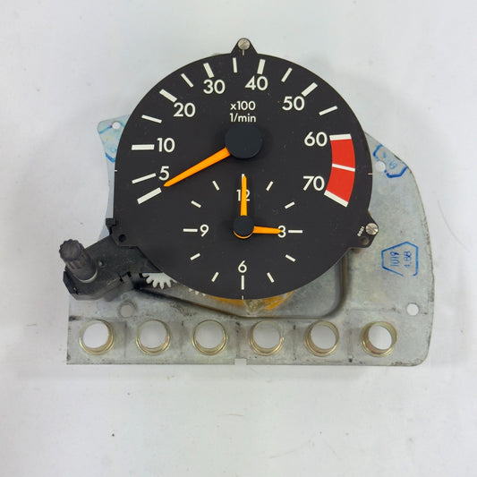 Mercedes W124 Drehzahlmesser Tacho Kombiinstrument Benzin Uhr VDO 12454200160