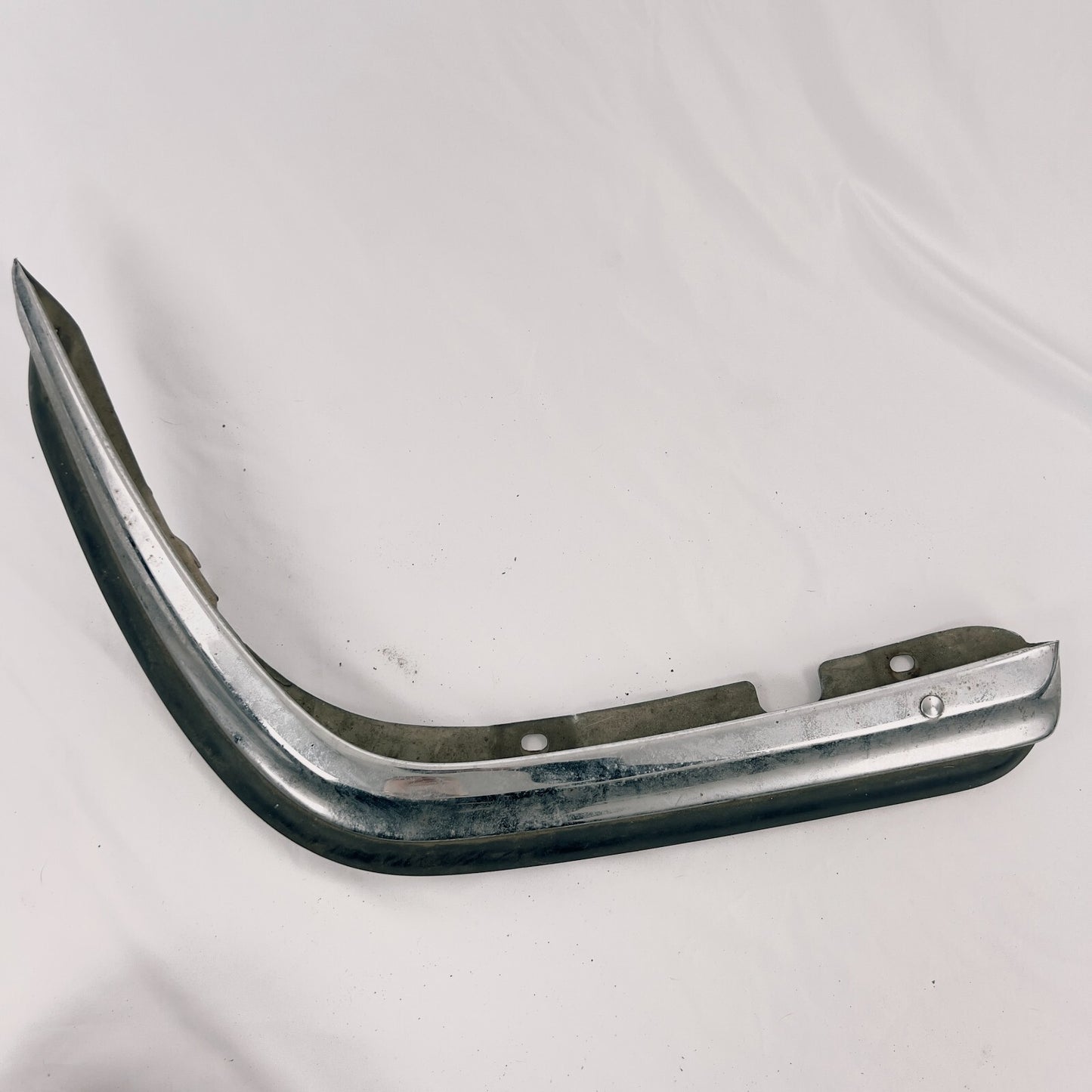 MercedesBenz Stossfänger Links für SEKlasse 116 Oldtimer Rarität A1168800170 – Bild 3