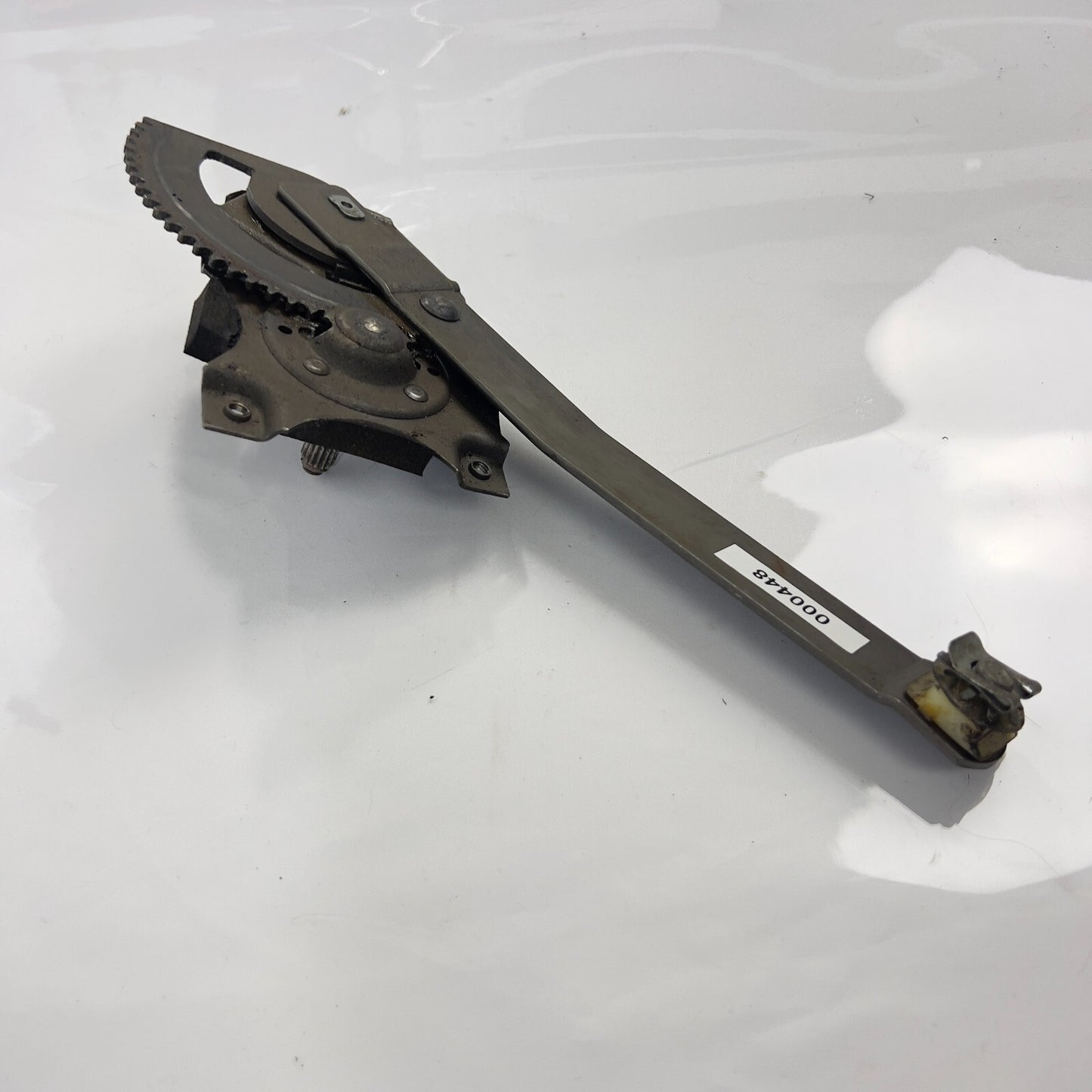Mercedes Benz Fensterheber Hinten Rechts Manuell Mechanisch Tür A1167350202 – Bild 6