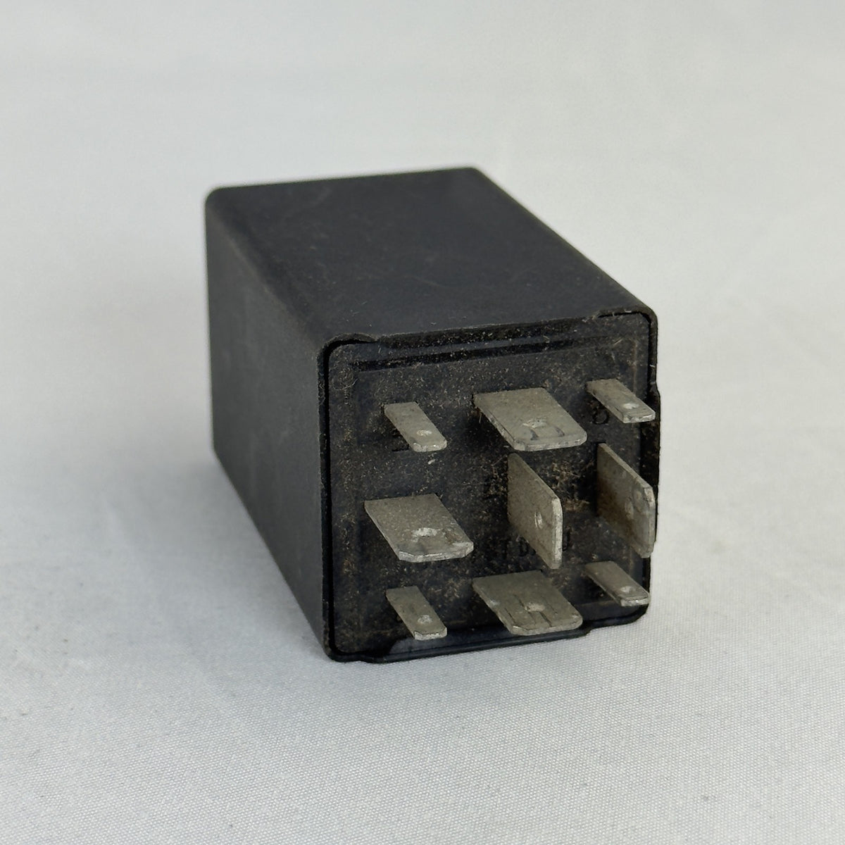 Audi Relais 640 8E0907307F Servotronic Steuergerät A4 – Bild 6