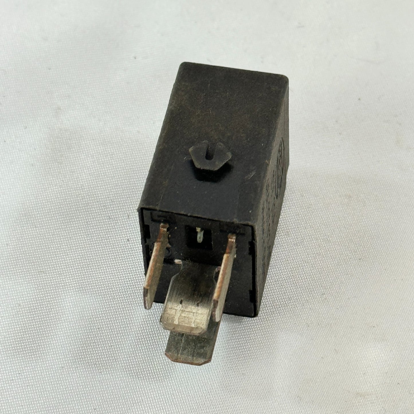 Mercedes-Benz Hella Relais A0025421119 – Bild 5