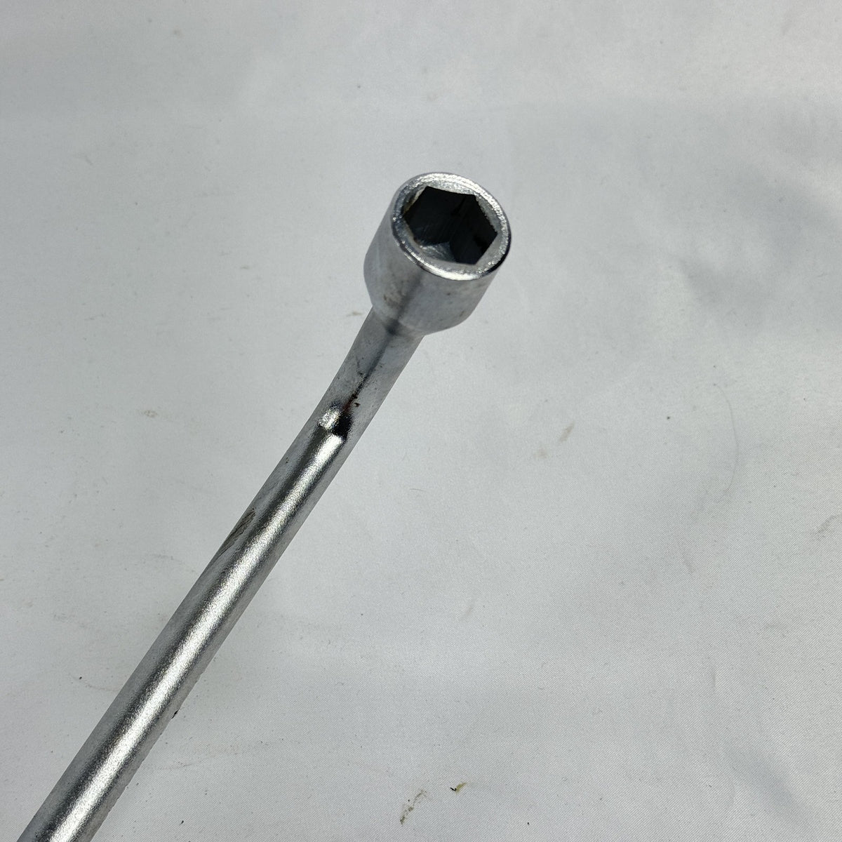 Mercedes Radschlüssel 17mm A2215810001 W221 S-Klasse – Bild 3