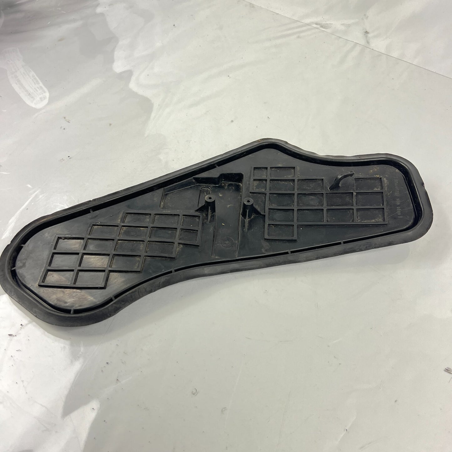 Audi Abdeckung 8R0839915B Verkleidung Schloss Hinten Links – Bild 3