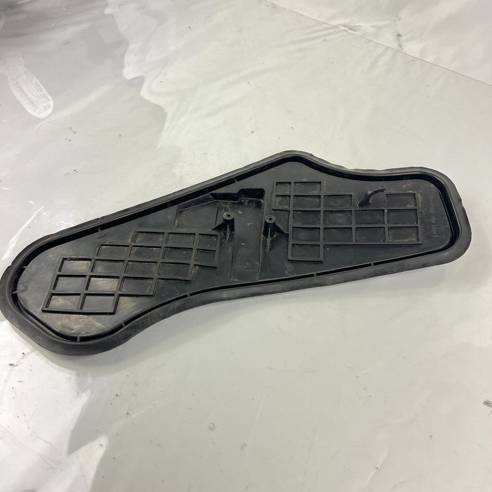 Audi Abdeckung 8R0839915B Verkleidung Schloss Hinten Links – Bild 3