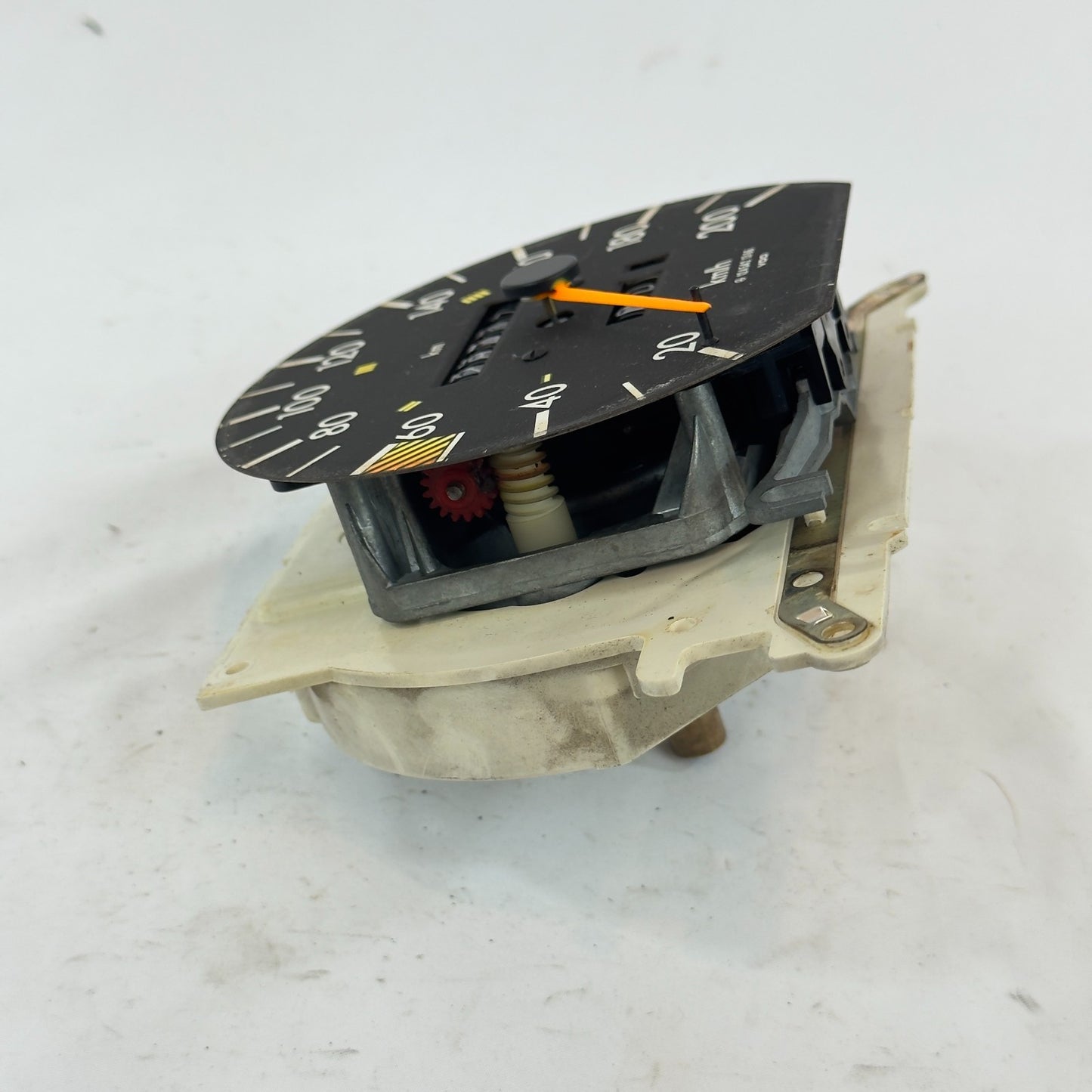 Mercedes W124 C124 S124 Tacho Tachometer 5 Gang 200 kmh VDO 12454213662