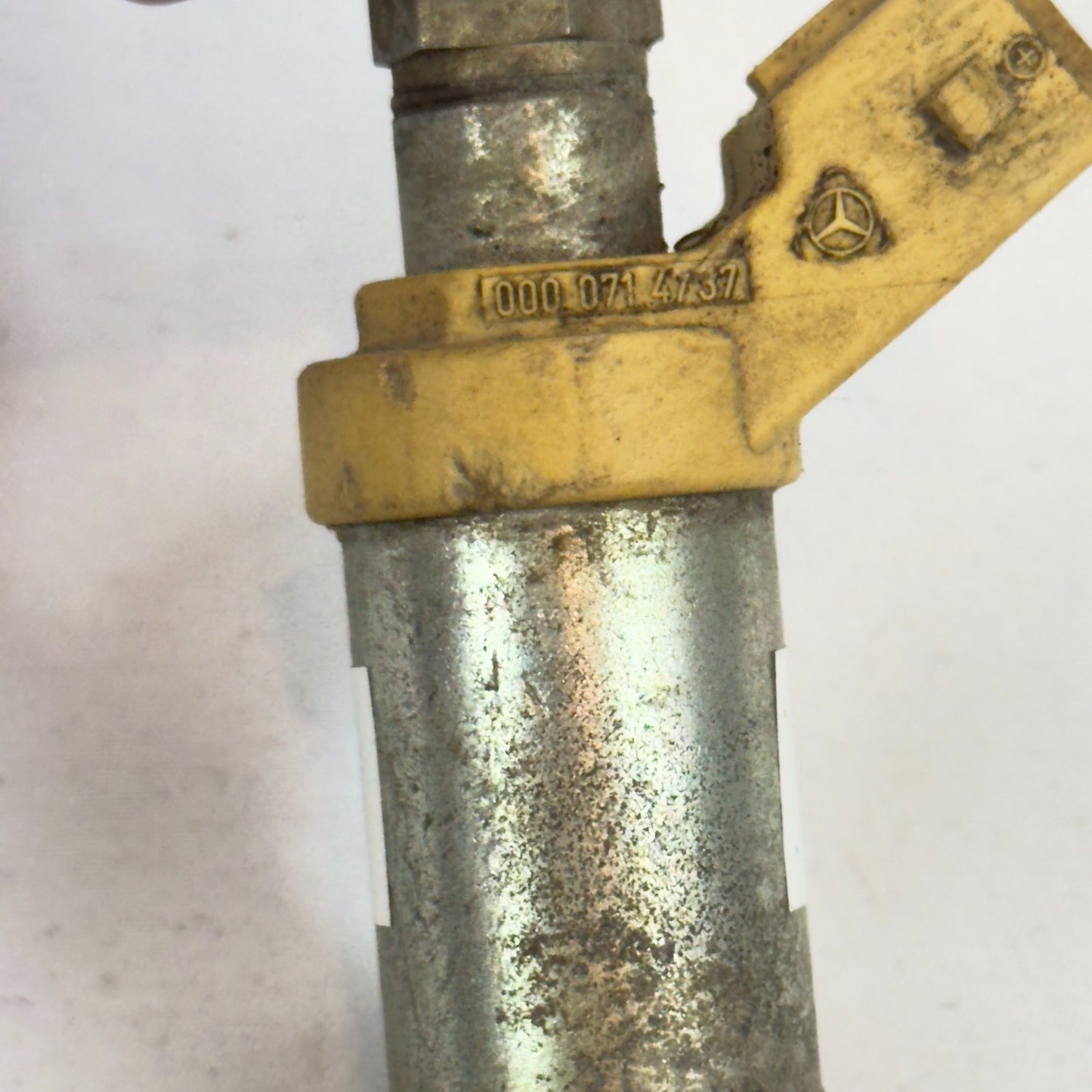 Mercedes Kaltstartventil W123 W124 W201 W126 R129 W460 0280170447 00007147374