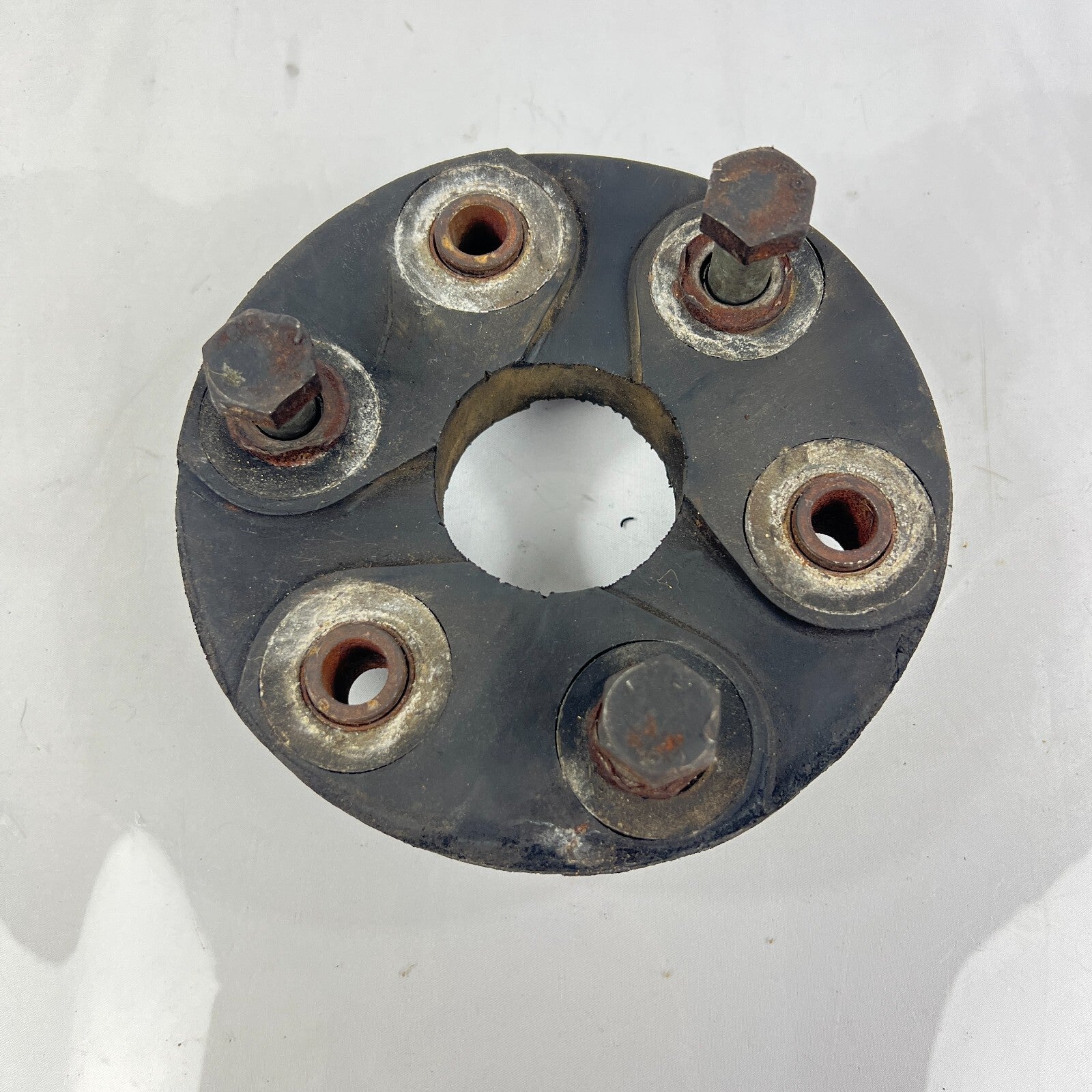 Mercedes Benz Hardyscheibe Gelenk Längswelle Gelenkscheibe Hinten A1164110215 – Bild 1