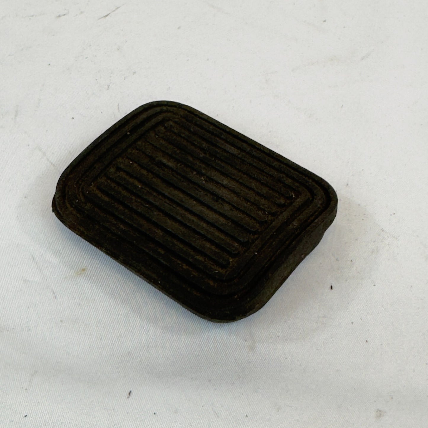 T2 Pedalgummi für Kupplung und Bremspedal 211721173 – Bild 1
