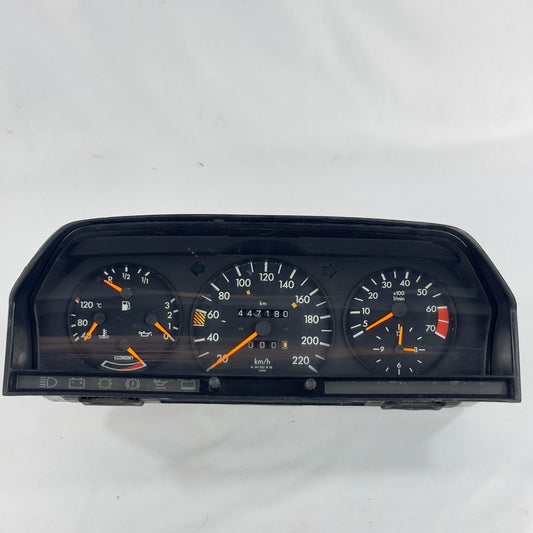 Mercedes W201 2.0E 2.3E 2.6E Tacho Kombiinstrument 220km/h ECO Uhr A20154216060