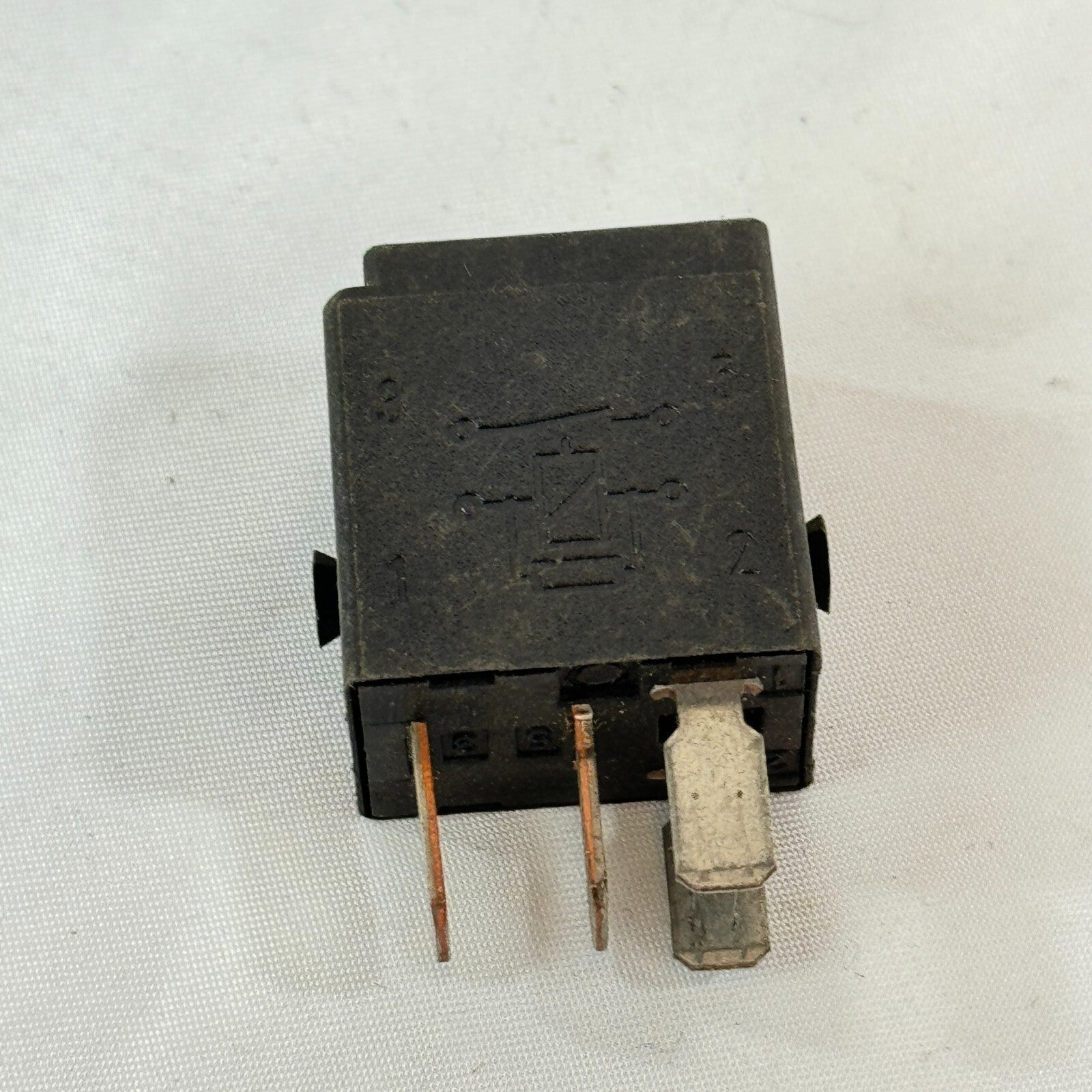 Mercedes-Benz Hella Relais A0025421119 – Bild 4