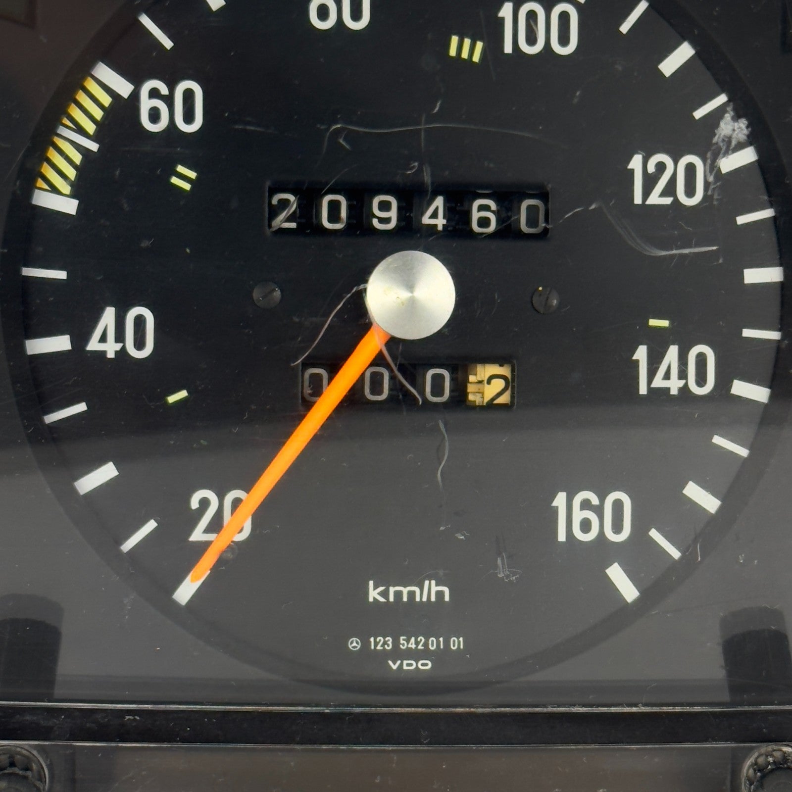 Mercedes W123 S123 T123 Tacho Kombiinstrument Uhr 160kmh 12354201011