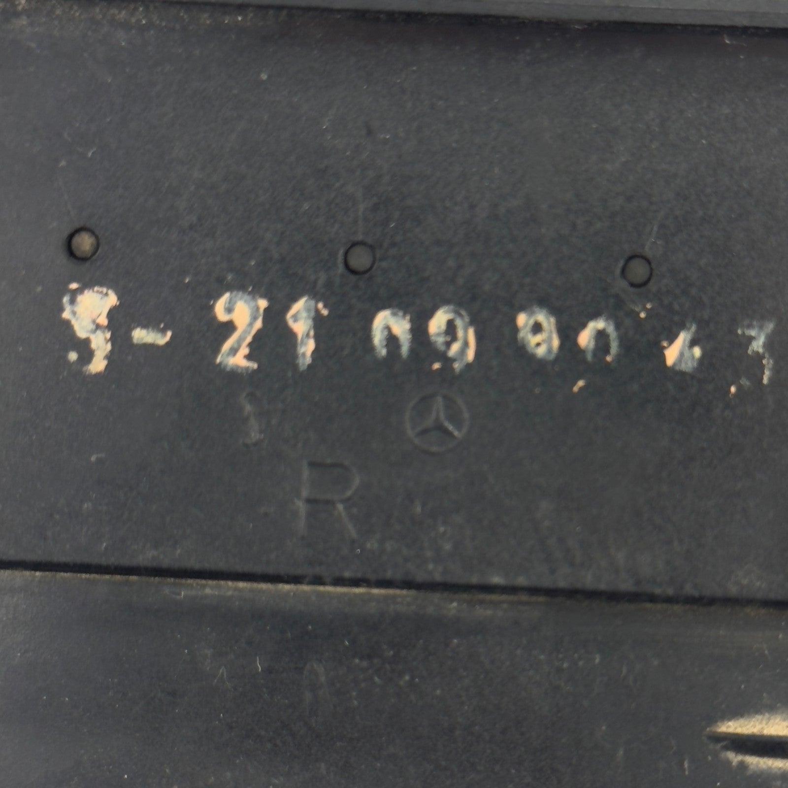 Mercedes W124 Luftdusche Heizungsdüse Luftdüse Armaturenbrett rechts A12483010544