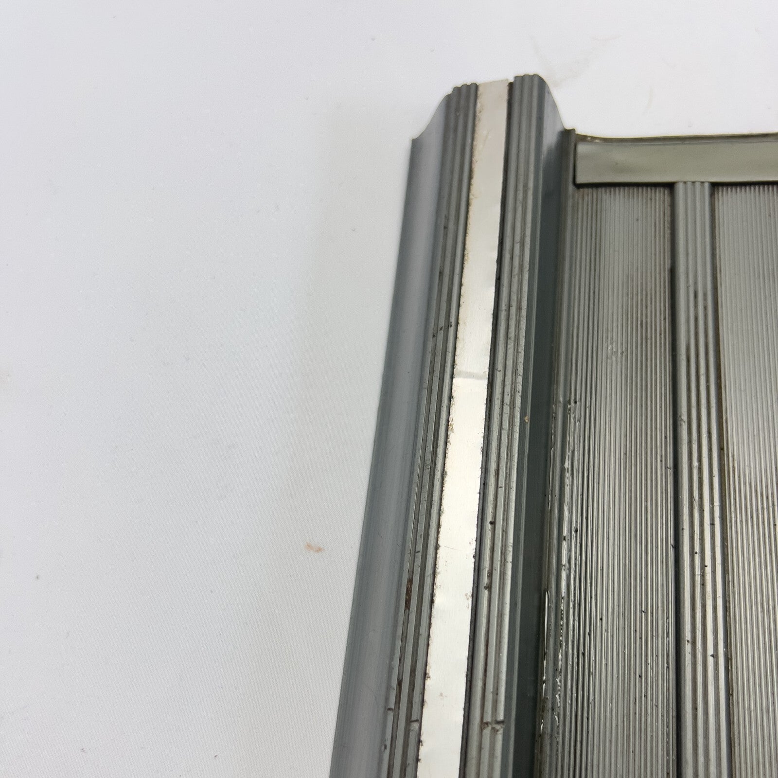 Mercedes Benz Schiene Einstiegsleisten Abdeckschiene Vorne Links A1166800135 – Bild 6