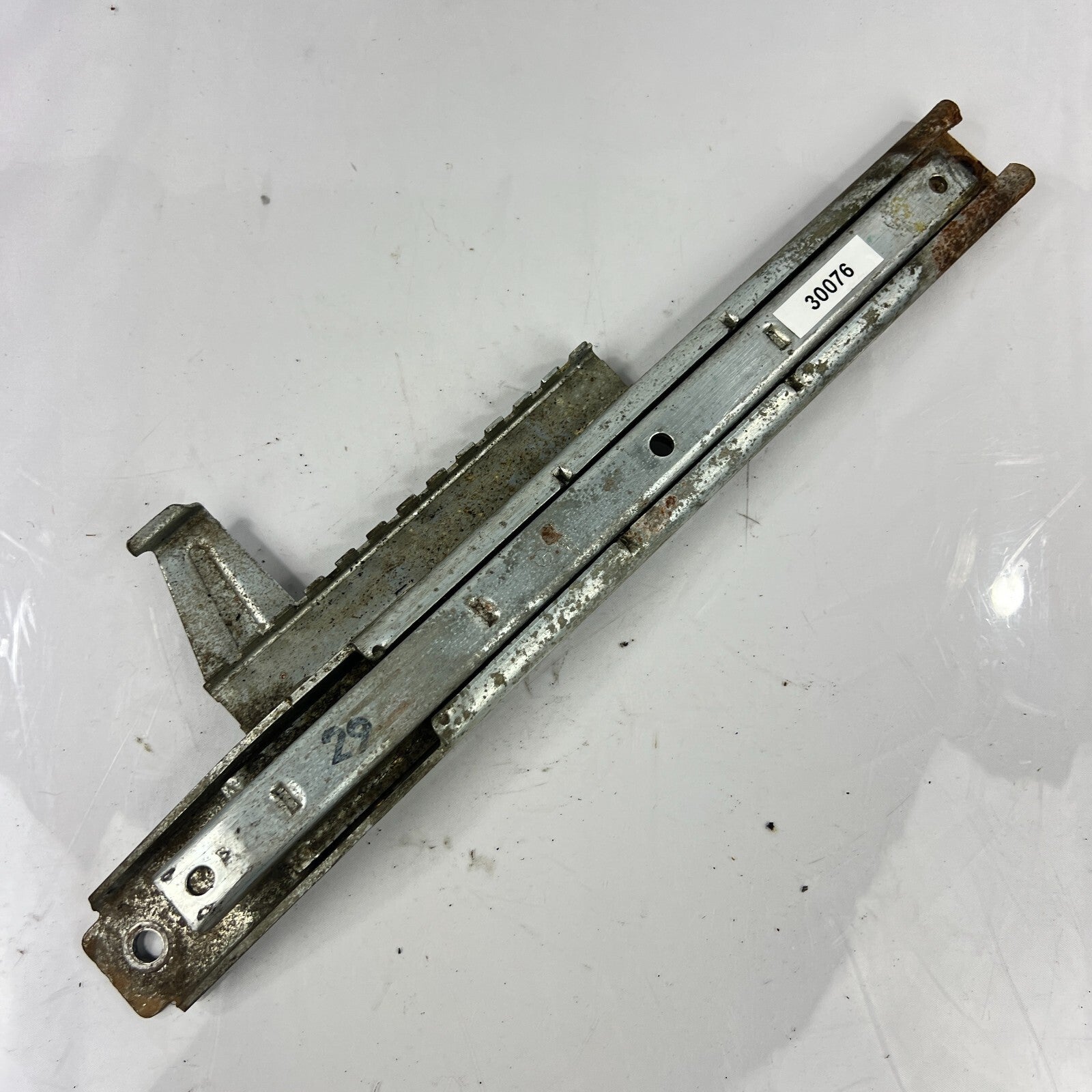 MercedesBenz W116 W123 Sitzschiene Schiene Führungsschiene Sitzverstellung – Bild 2