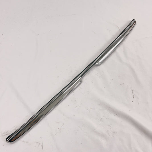 Mercedes W116 Zierstab Chomblende Heckklappe 1166900580 Oldtimer Rarität – Bild 1