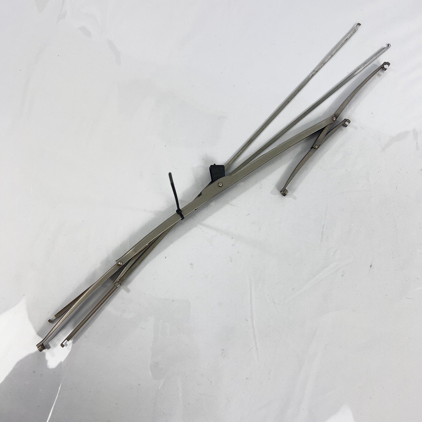 Mercedes Benz Bosch Scheibenwischer Wischblätter 480mm Lang Rechts A1168200145 – Bild 9