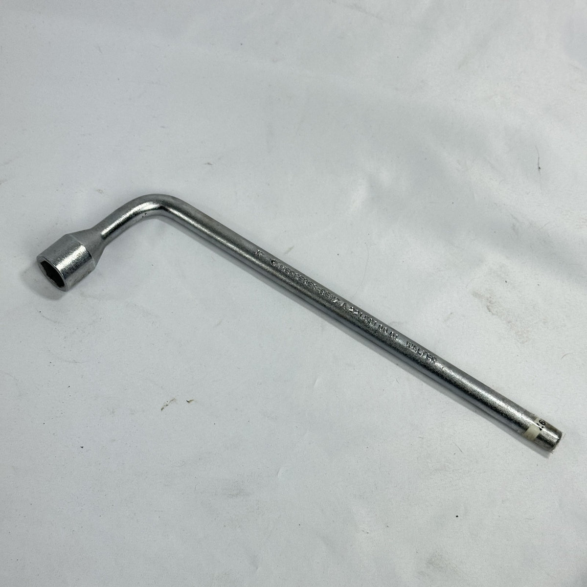 Mercedes Radschlüssel 17mm A2215810001 W221 S-Klasse – Bild 1