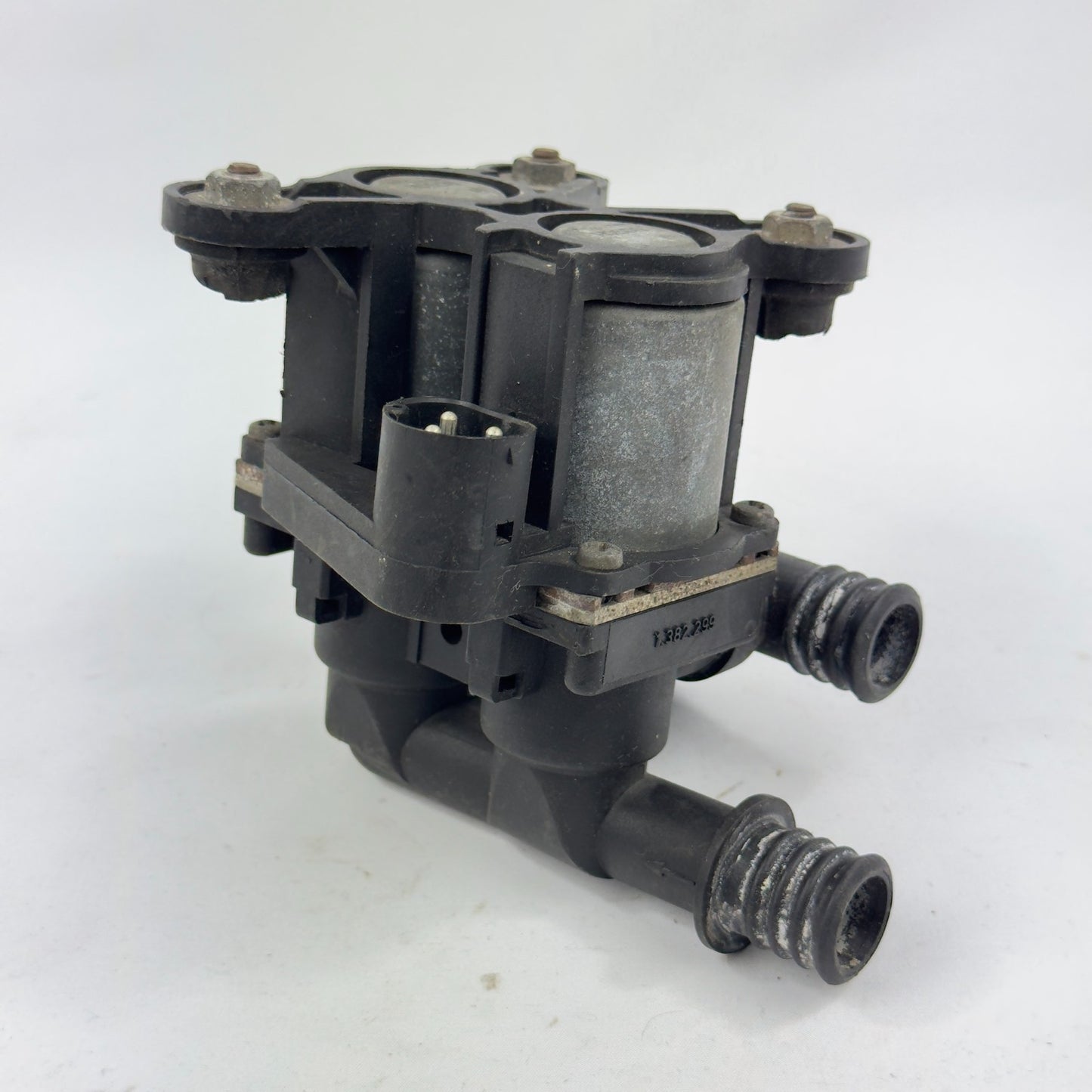 BMW e32 e34 Heizung Heizungsventil Duoventil Wasserpumpe 1143412042 5er 7er0