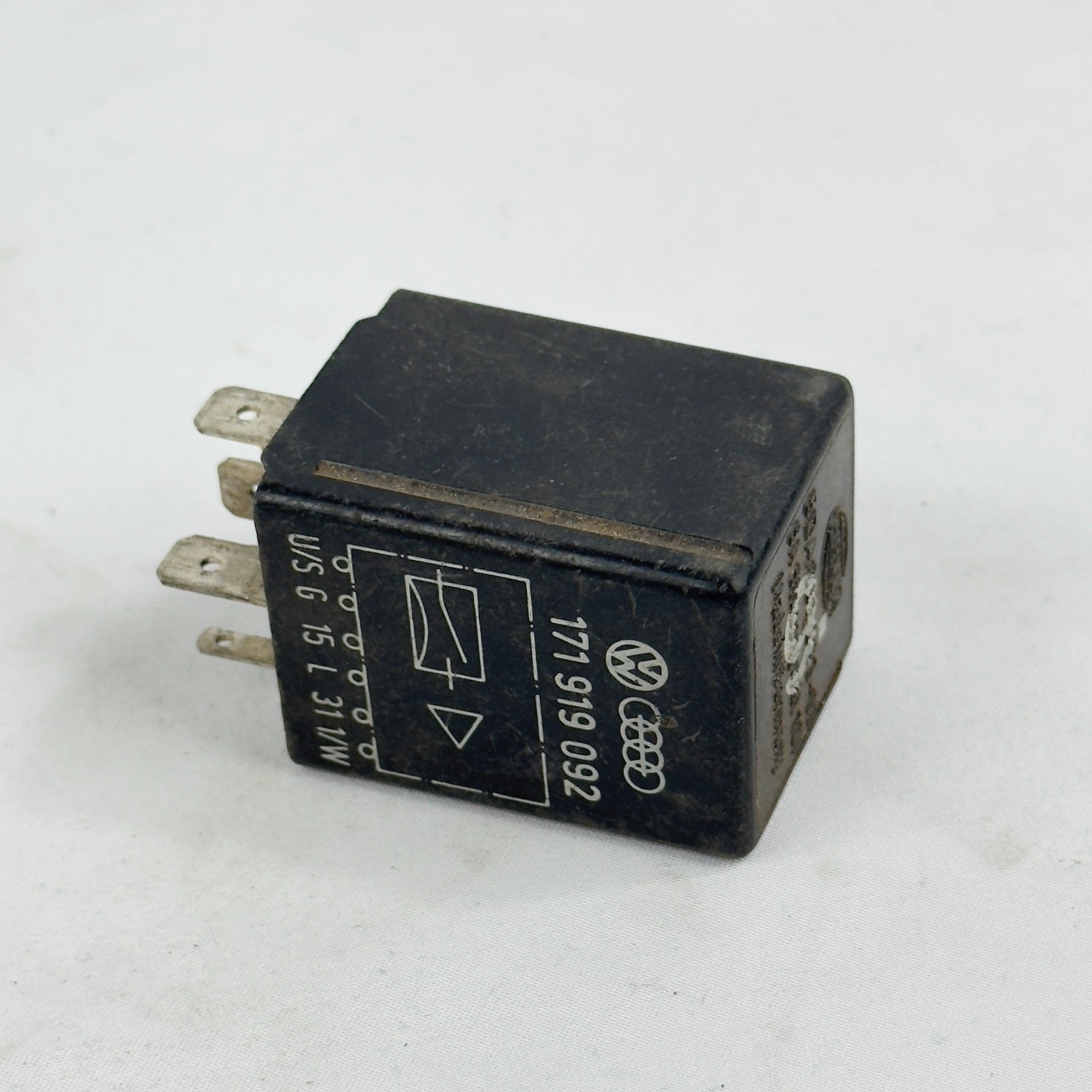 VW Relais 9 Steuerrelais 171919092 Audi Seat Volkswagen Skoda Original1