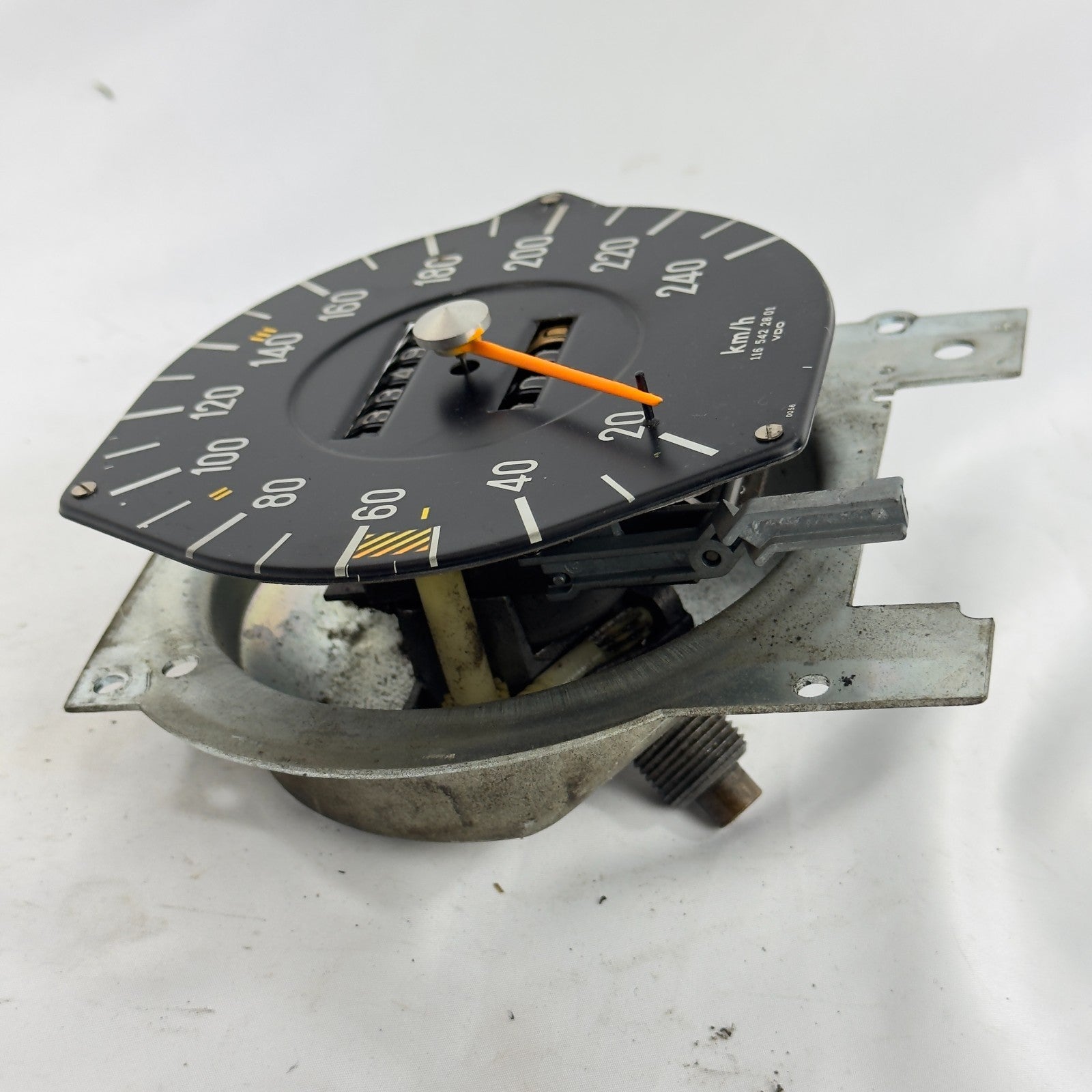 Mercedes W116 Tacho Tachometer Kombiinstrument 4 Gang R107 240kmh 11654228016