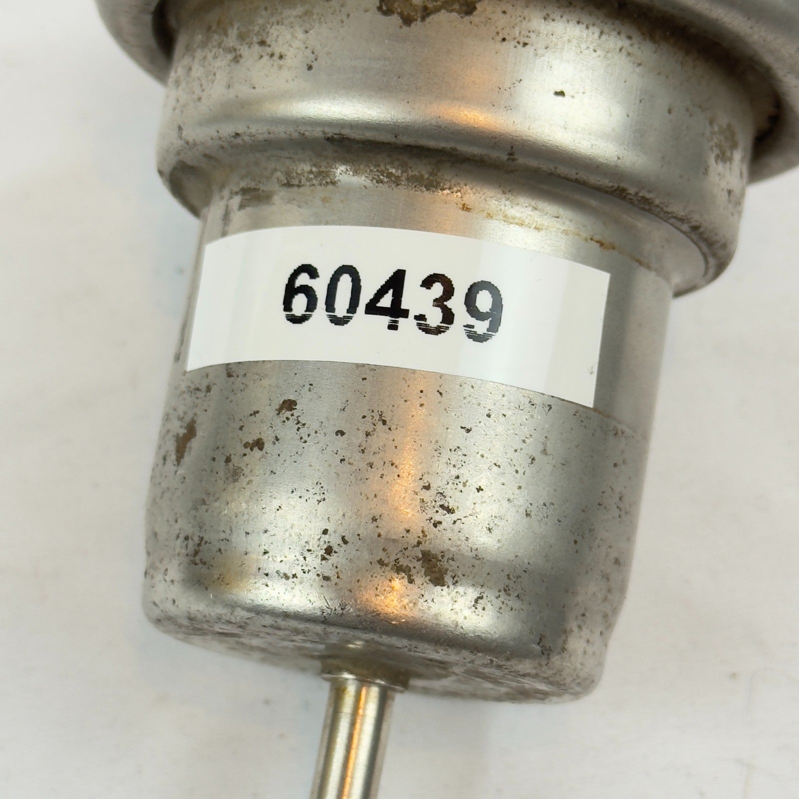 Mercedes W201 Druckspeicher Kraftstoffdruckspeicher A0004760521 W126 W124 W107 – Bild 6