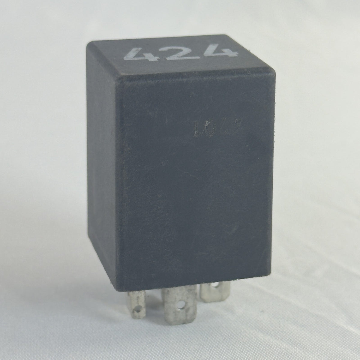 VW Relais 424 6E0919217 Relais Handbremskontrolle Lupo – Bild 5