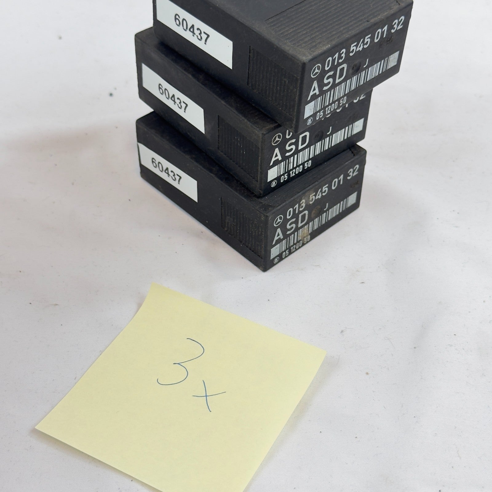Mercedes Relais ASD Steuergerät W201 W202 W129 W124 W126 A0135450132 Original – Bild 8