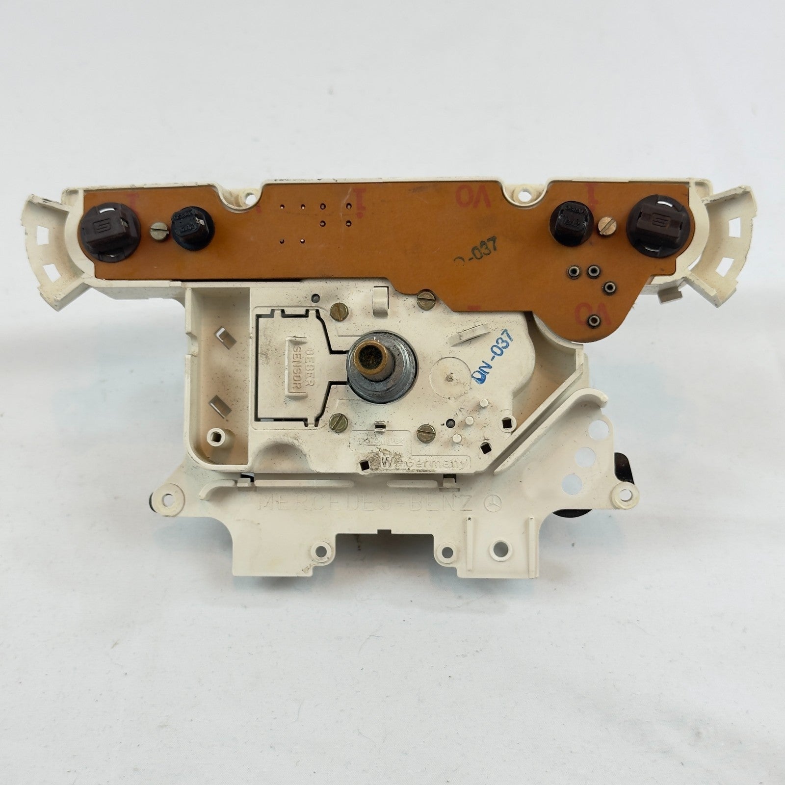 Mercedes W201 Tacho Tachometer 190 E 2.0 2.3 2.6 Benzin 20154216066